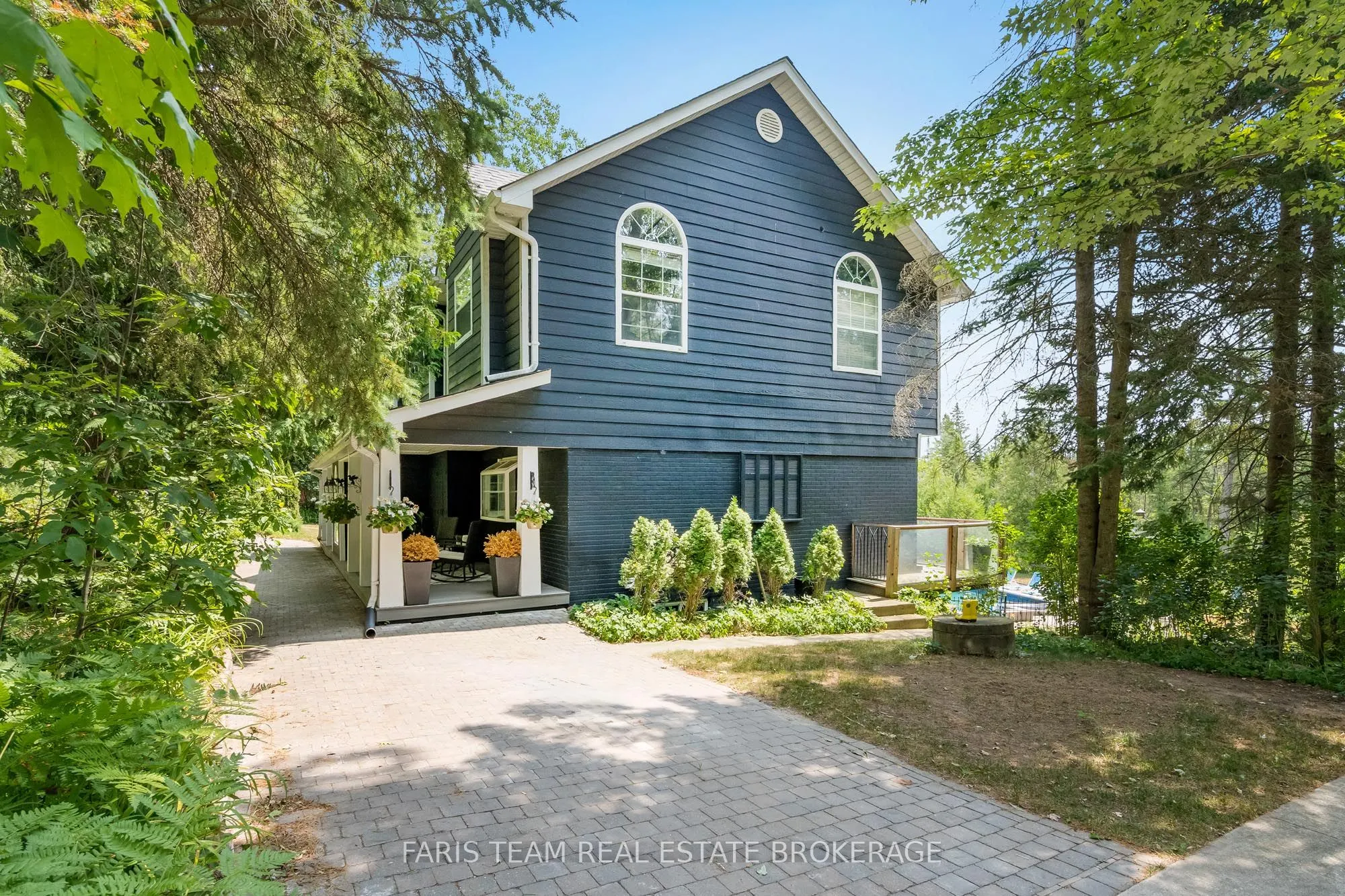 1441 Hendrie Road