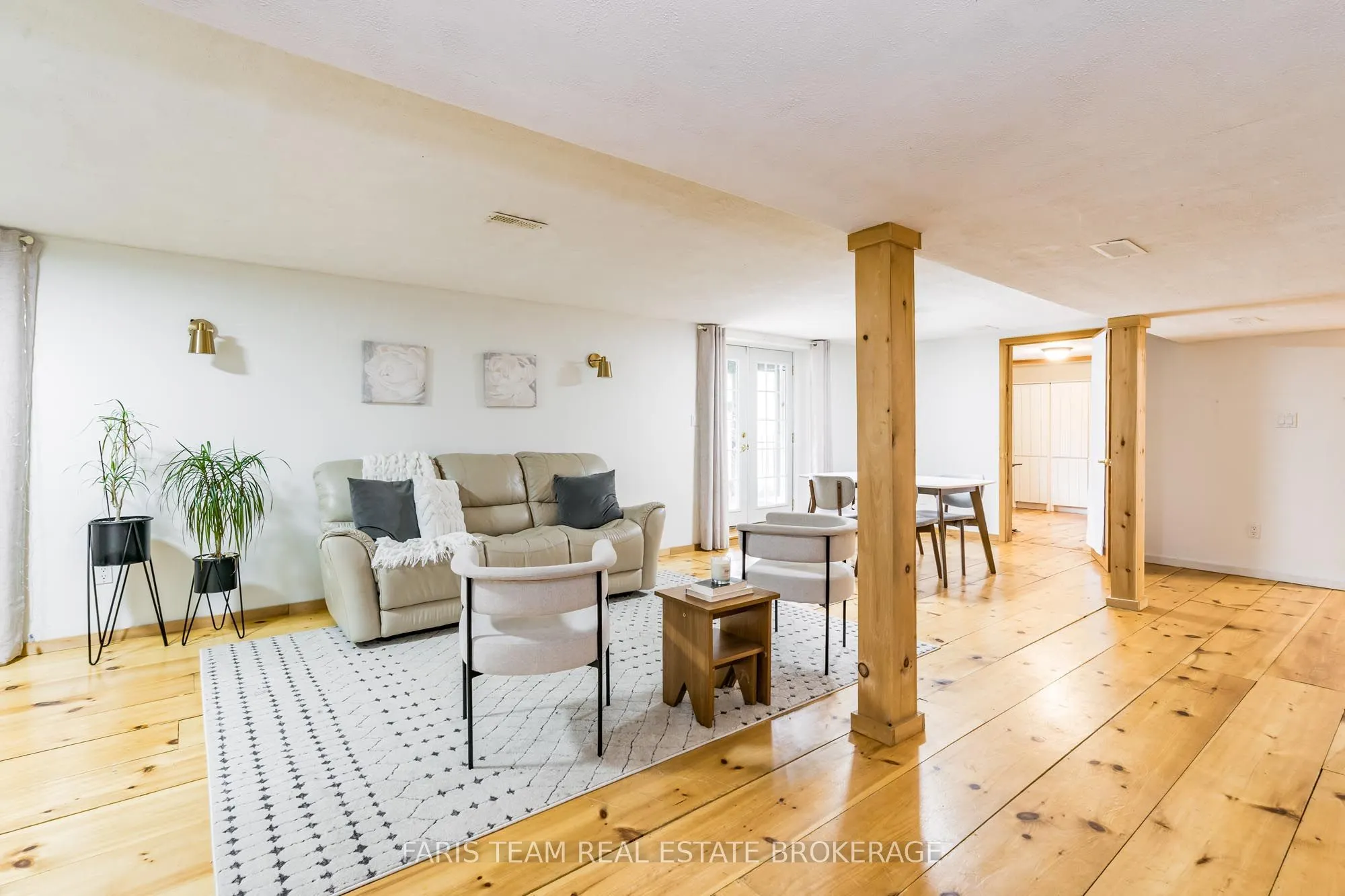 1441 Hendrie Road