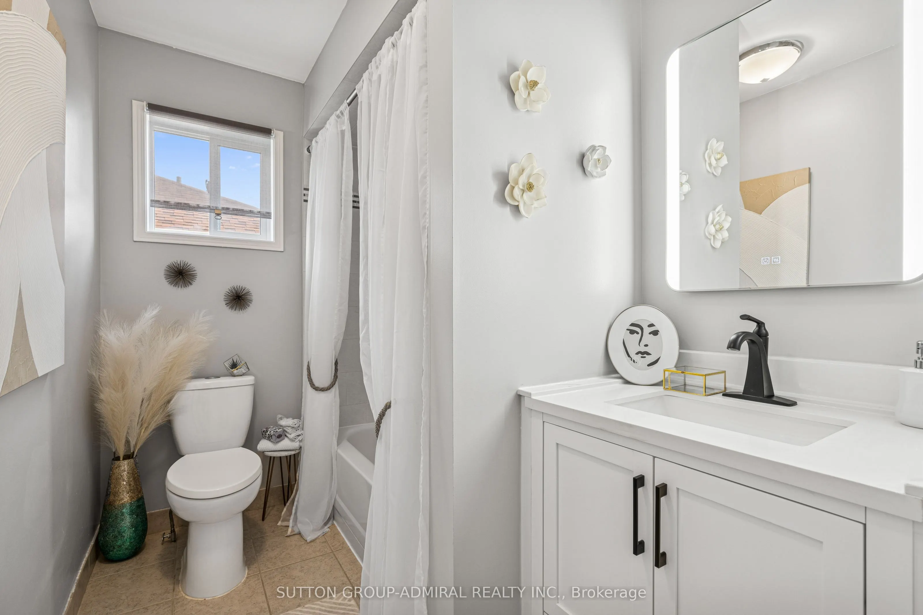 39 CHURCHLAND Drive