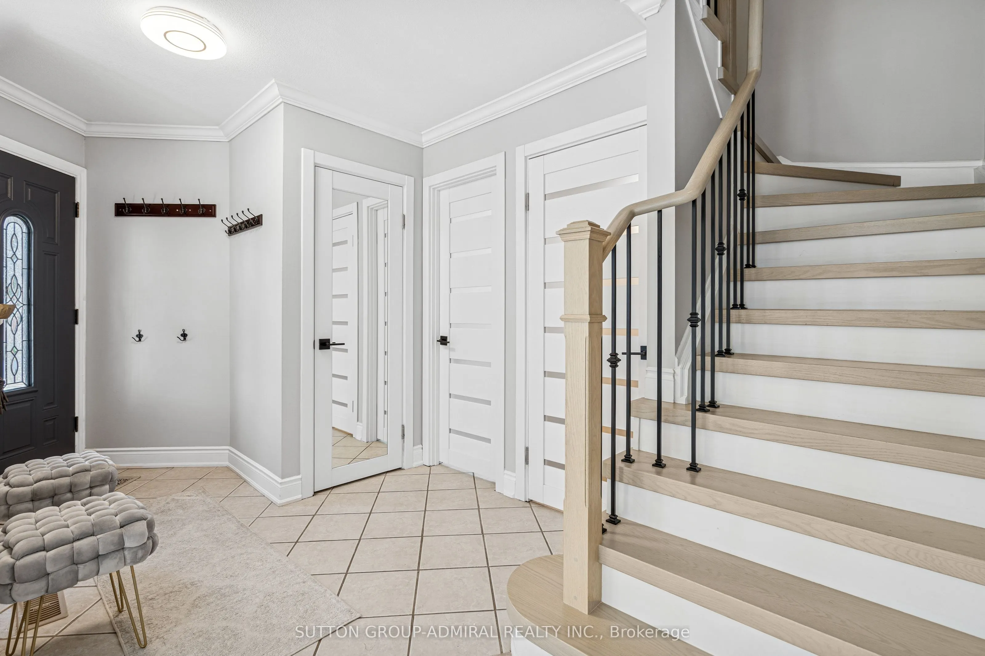 39 CHURCHLAND Drive