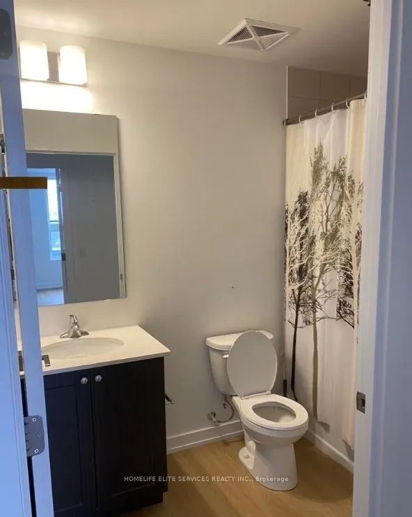 430 Essa Road, #220