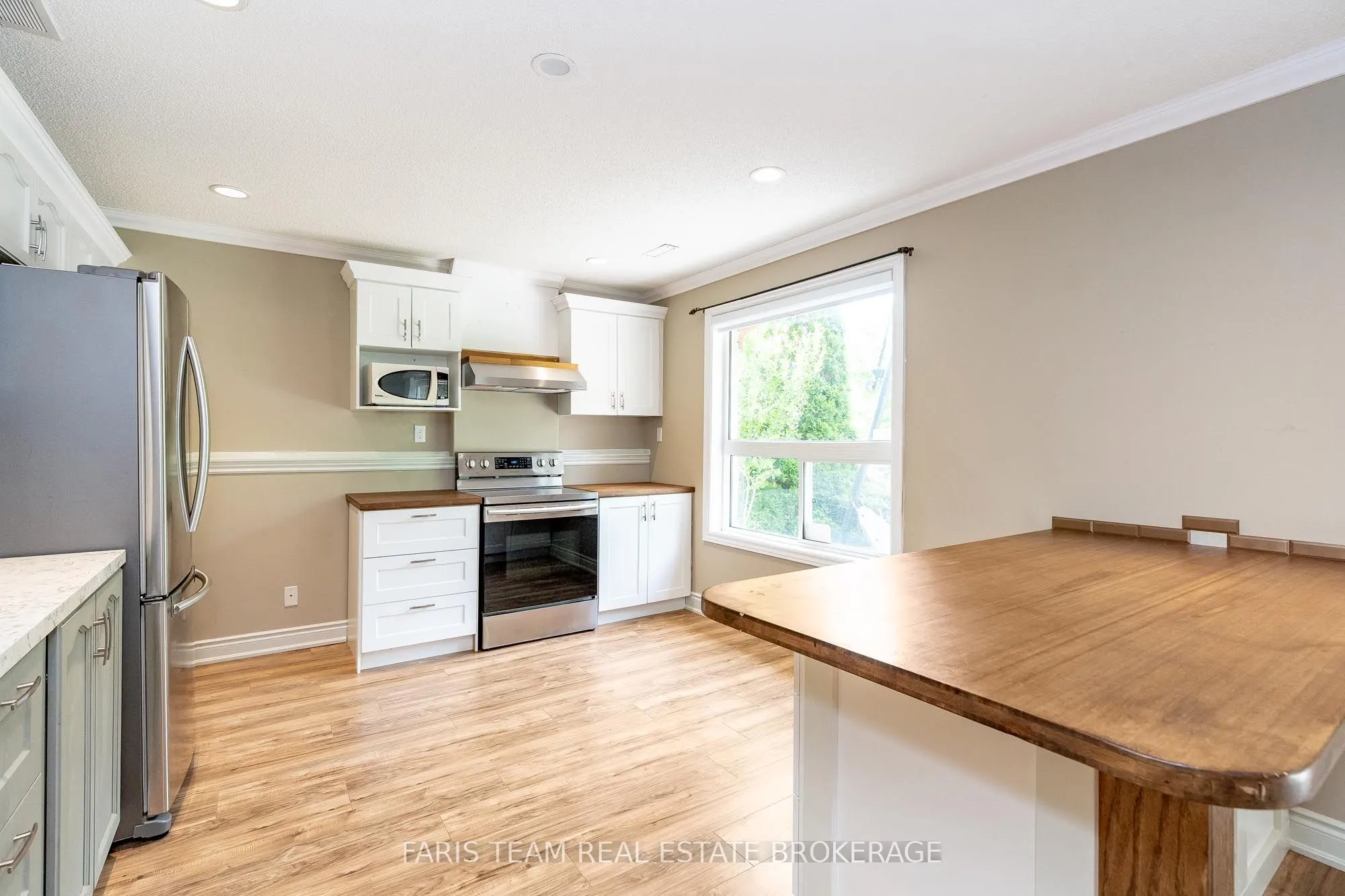 46 Kell Place