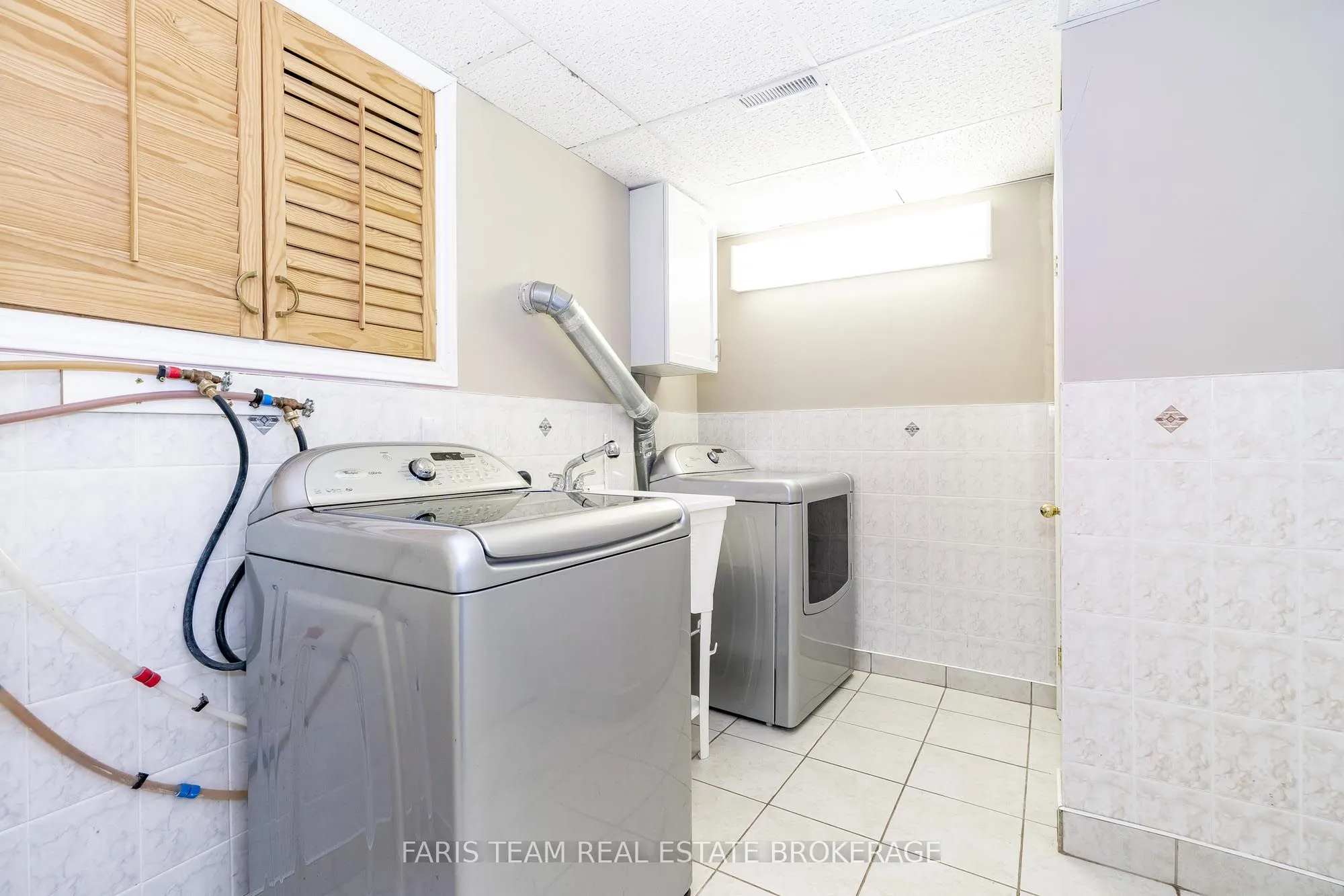 46 Kell Place