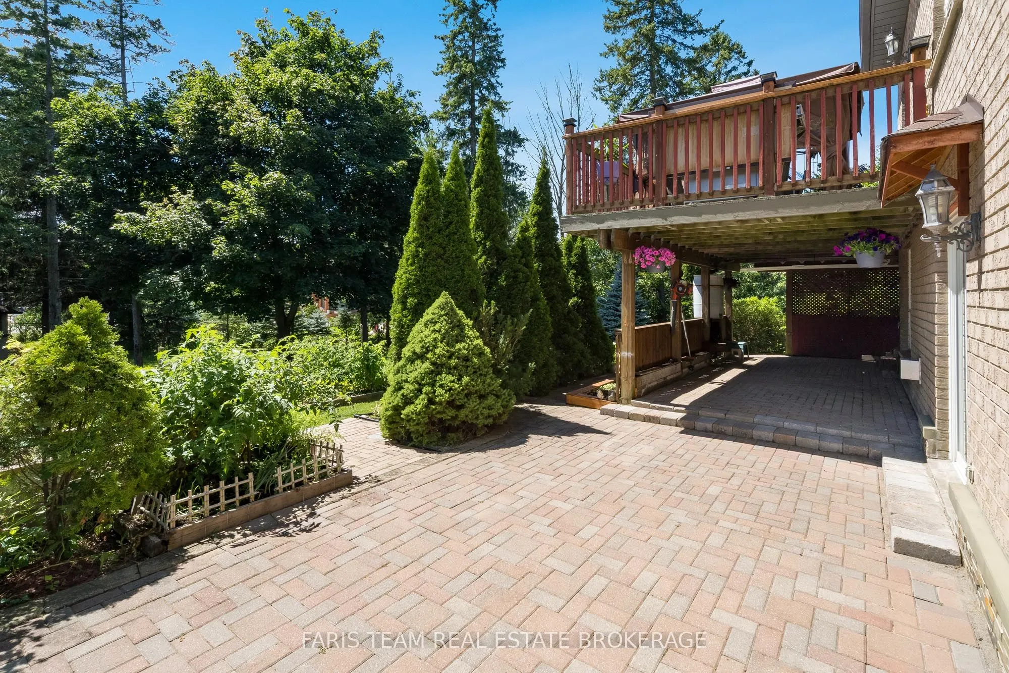 46 Kell Place