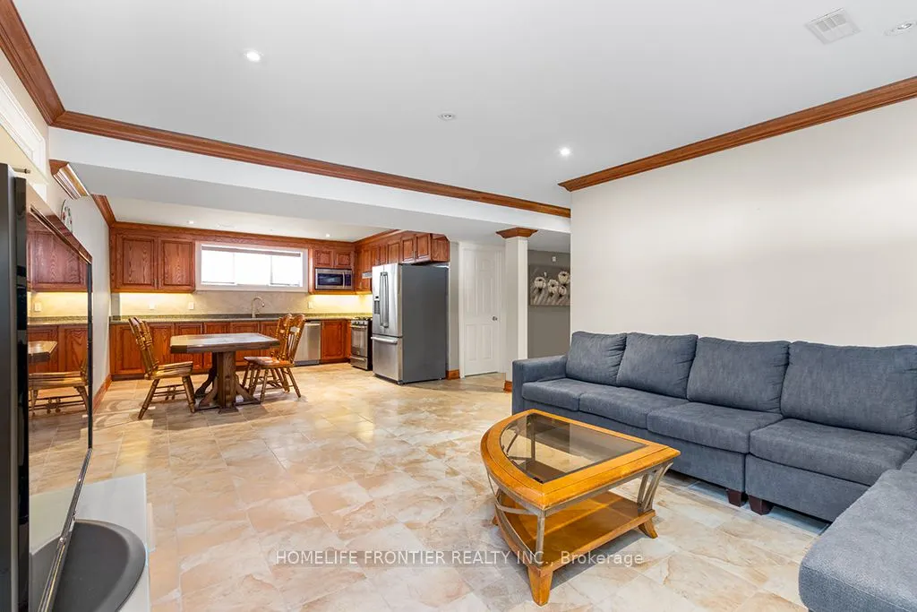 55 Homewood Avenue