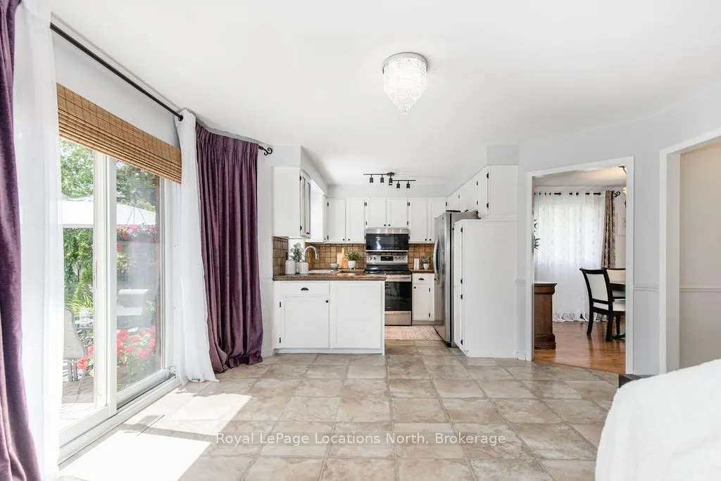 10 BARWICK Drive