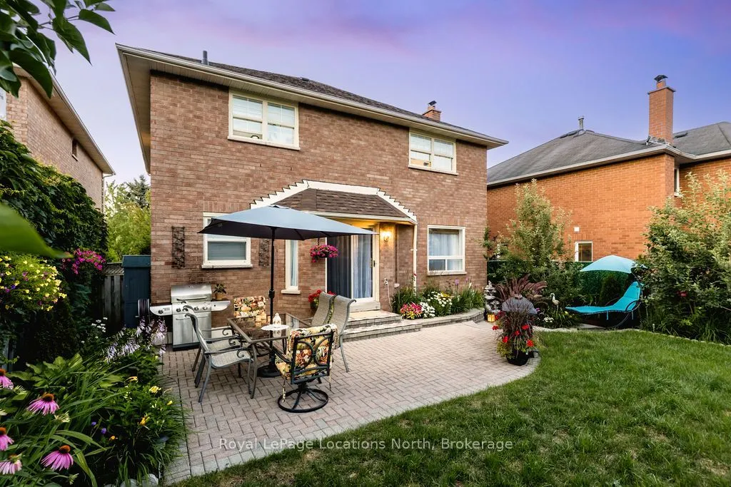 10 BARWICK Drive