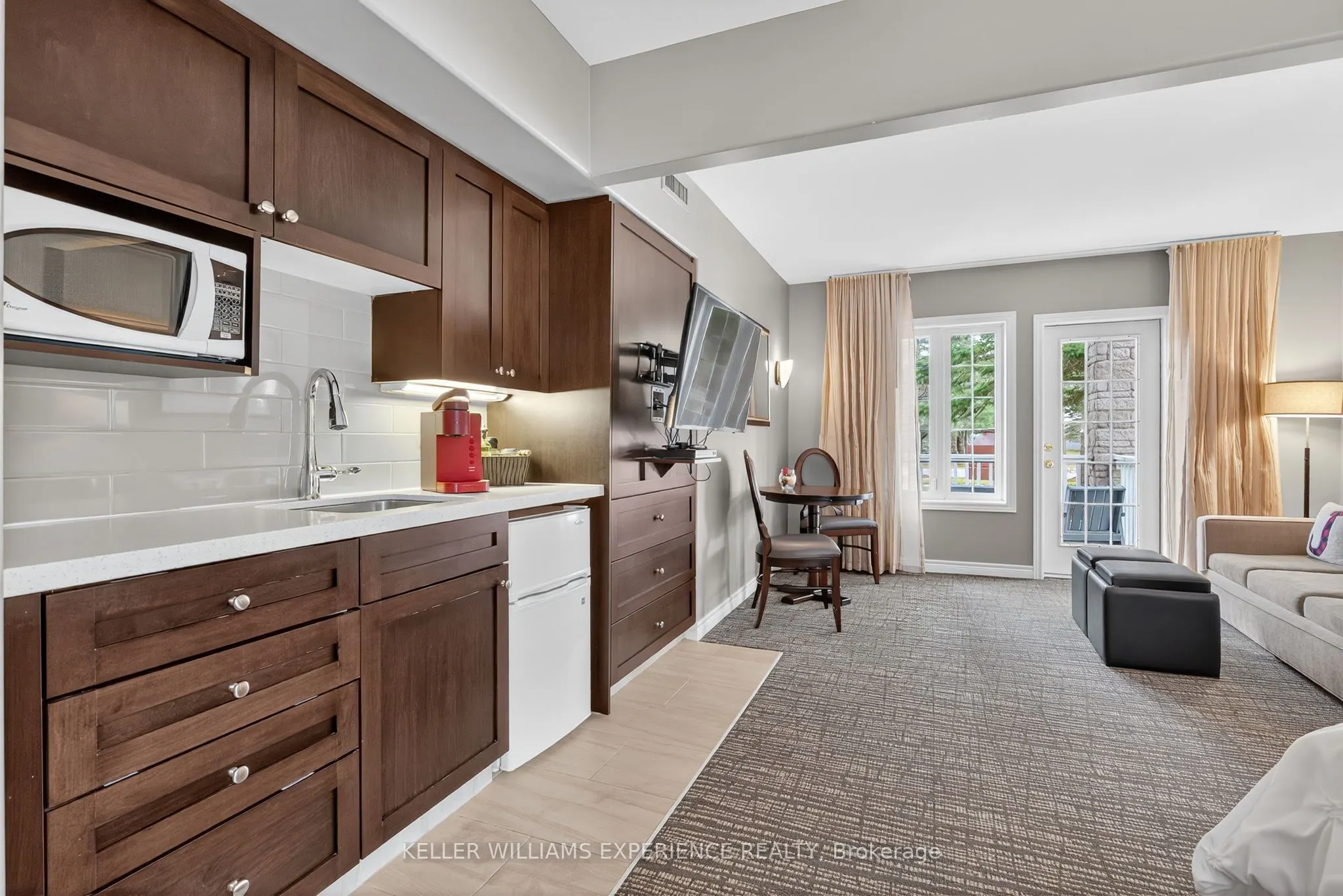 90 Highland Drive, ##2054/55