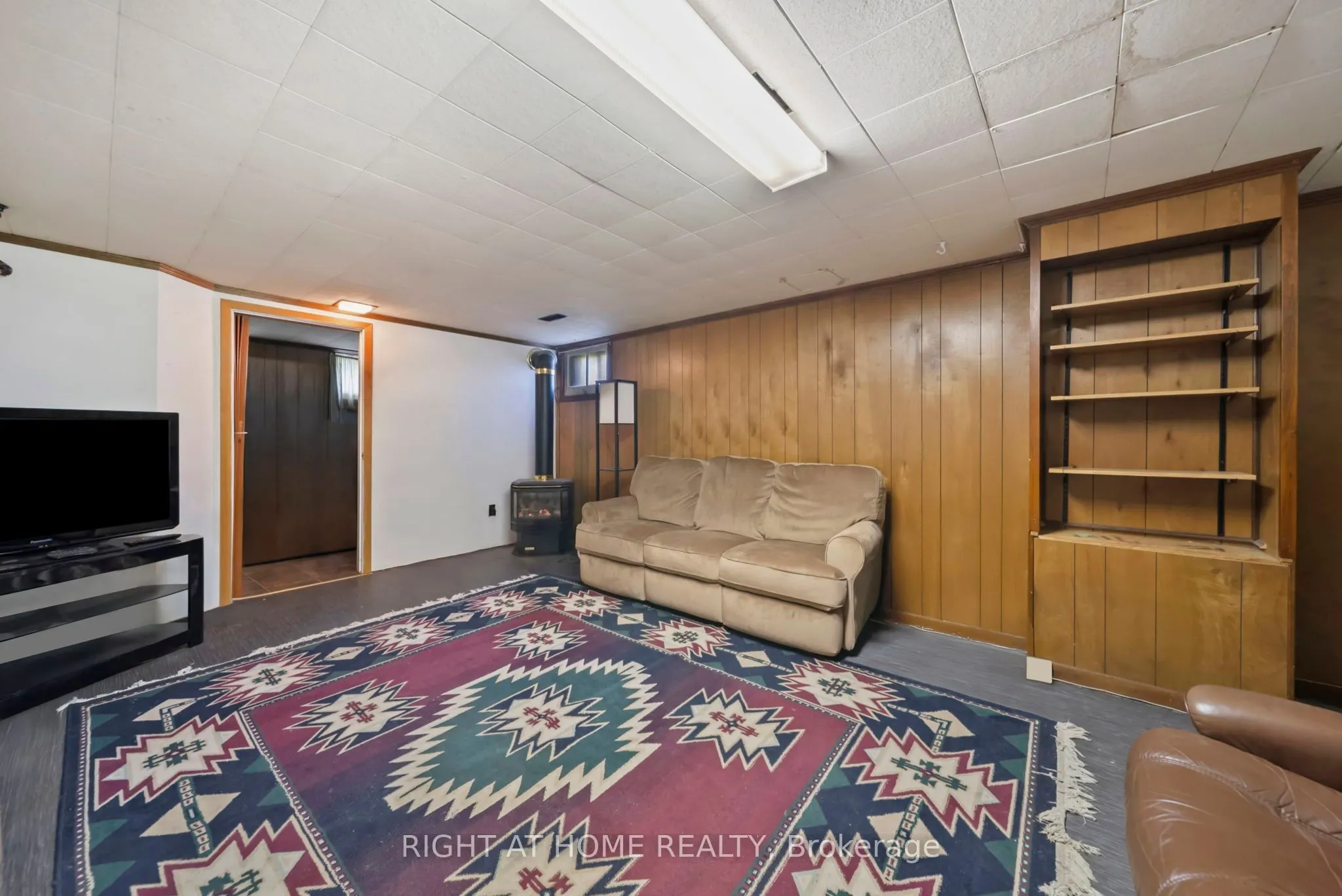 392 Bayview Parkway