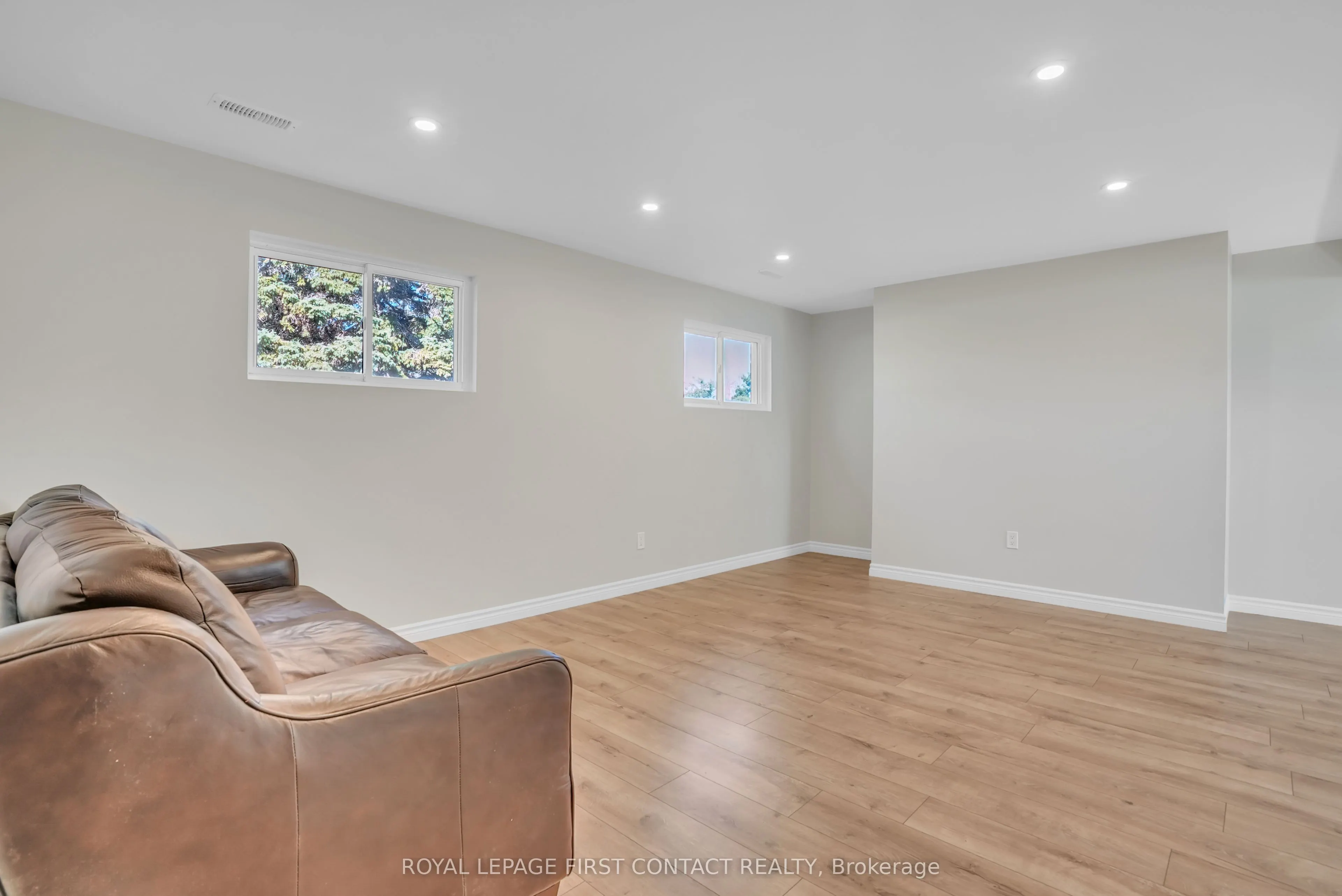 23 Spencer Trail