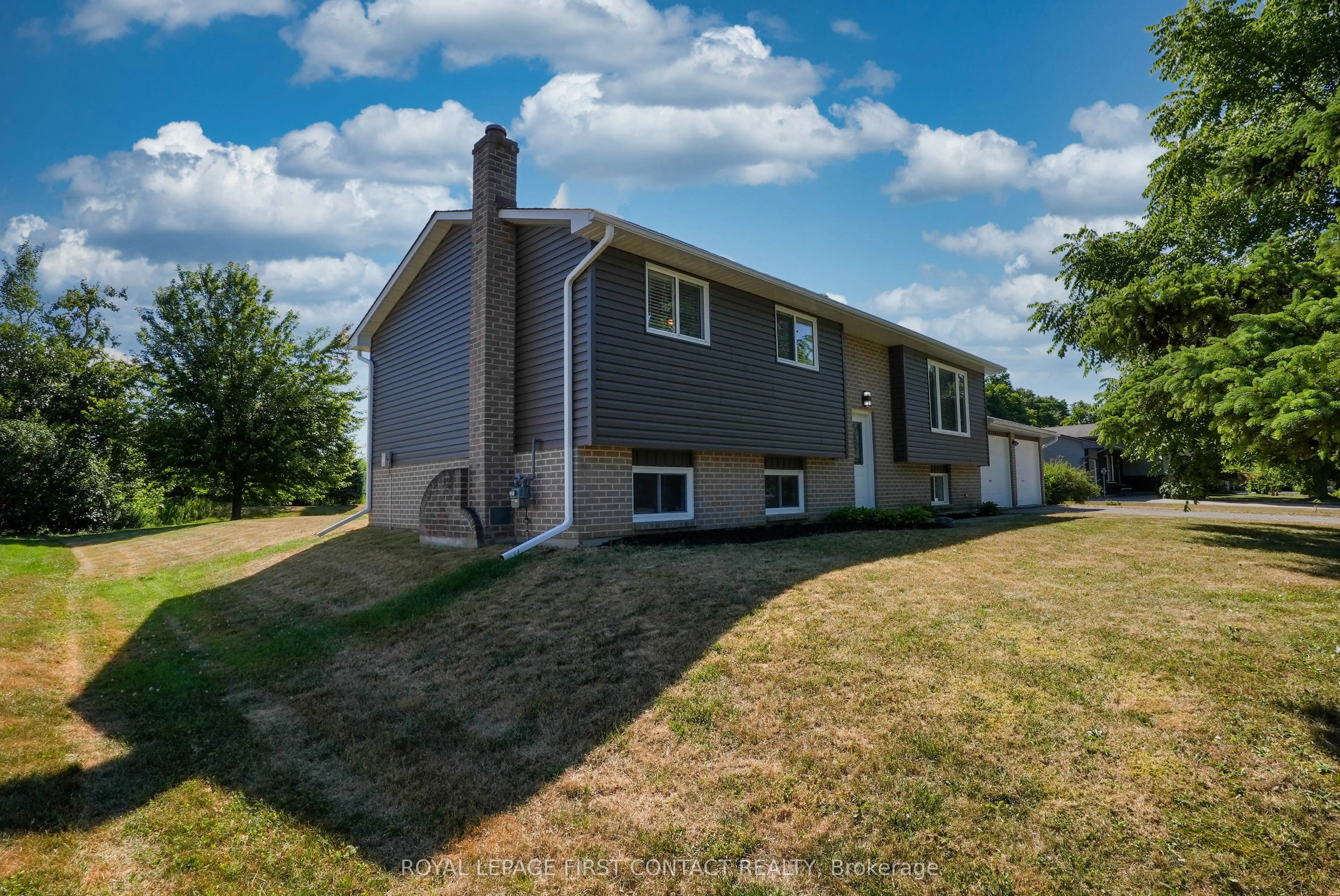 23 Spencer Trail