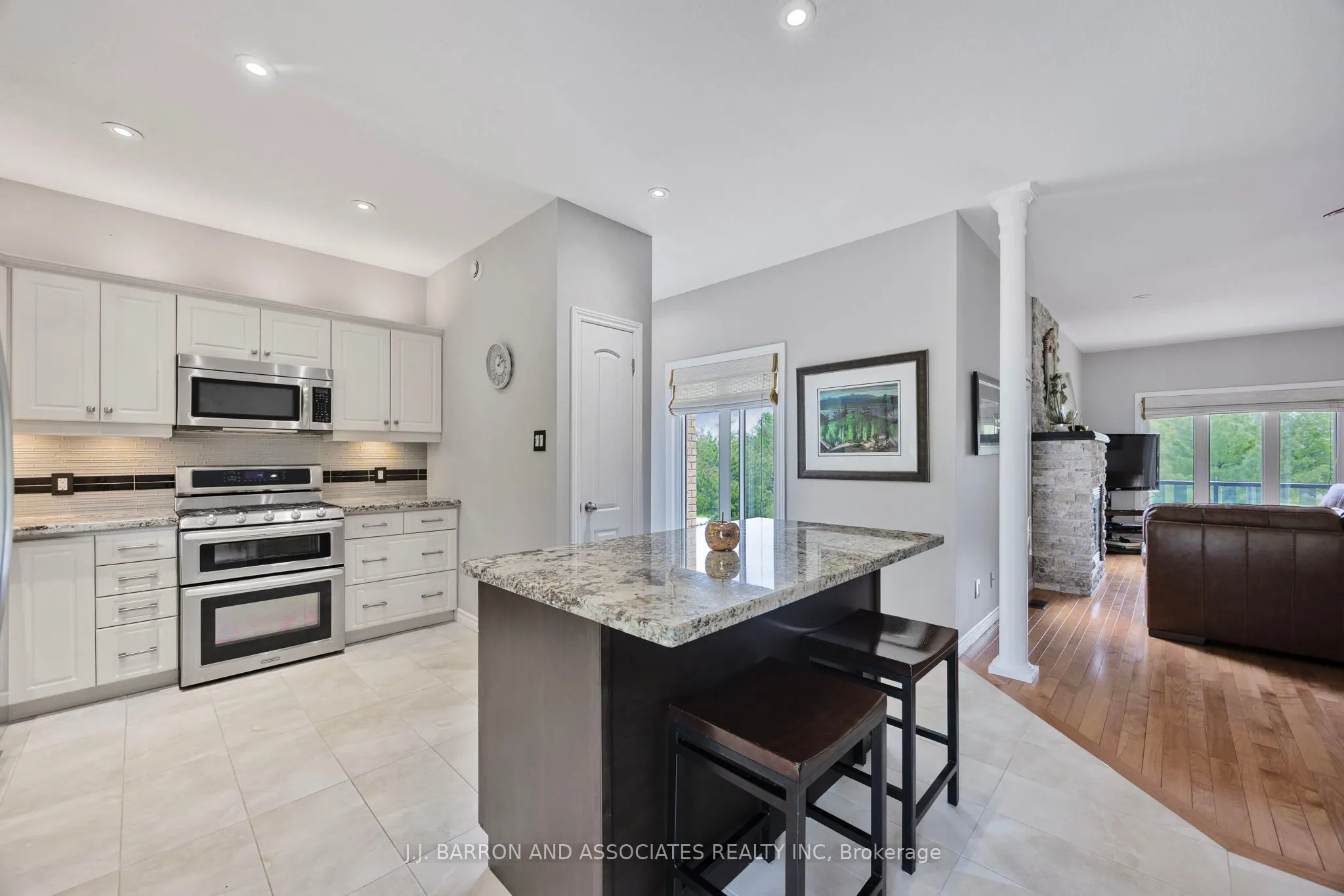 22 Bachly Avenue