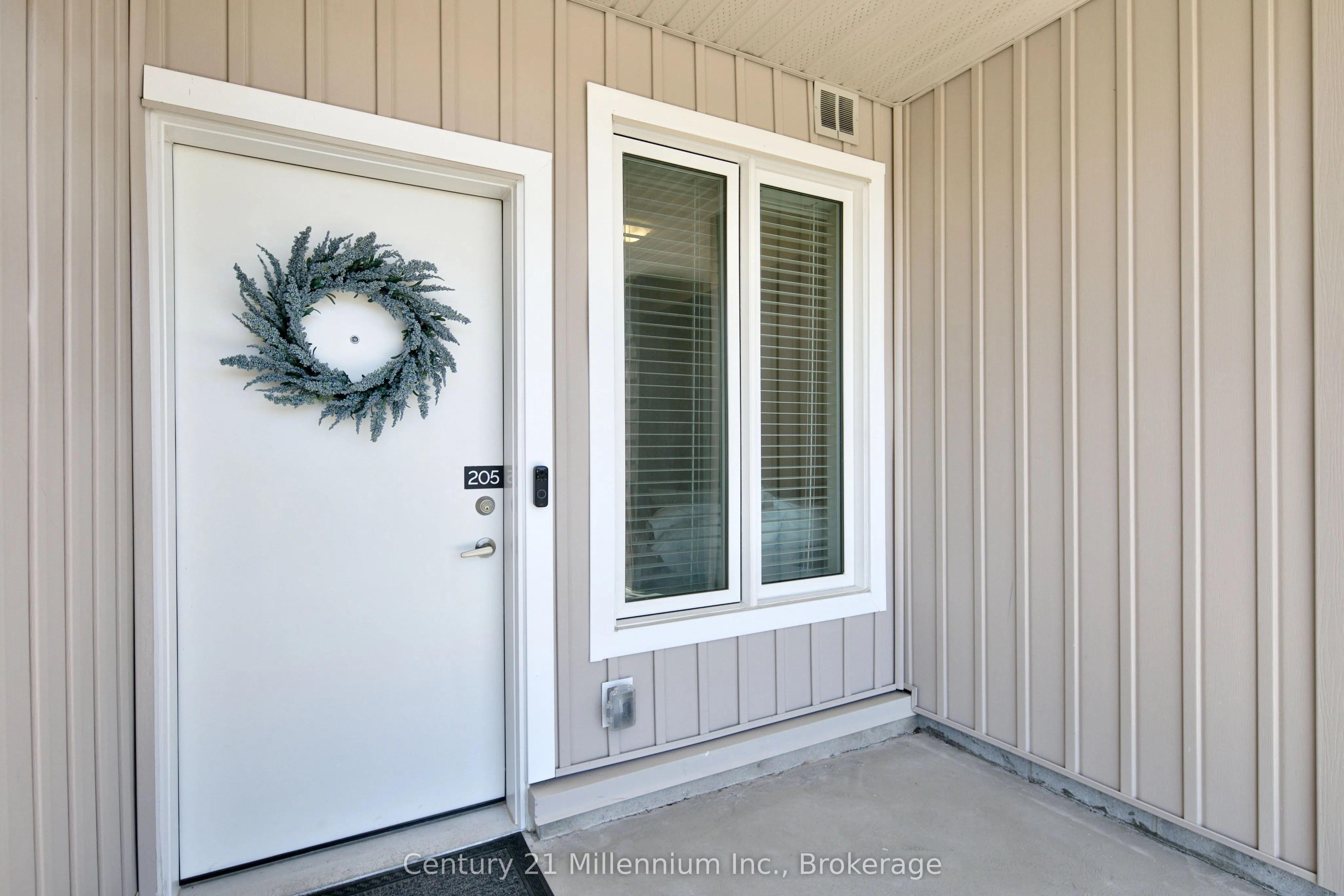 17 Spooner Crescent, #205