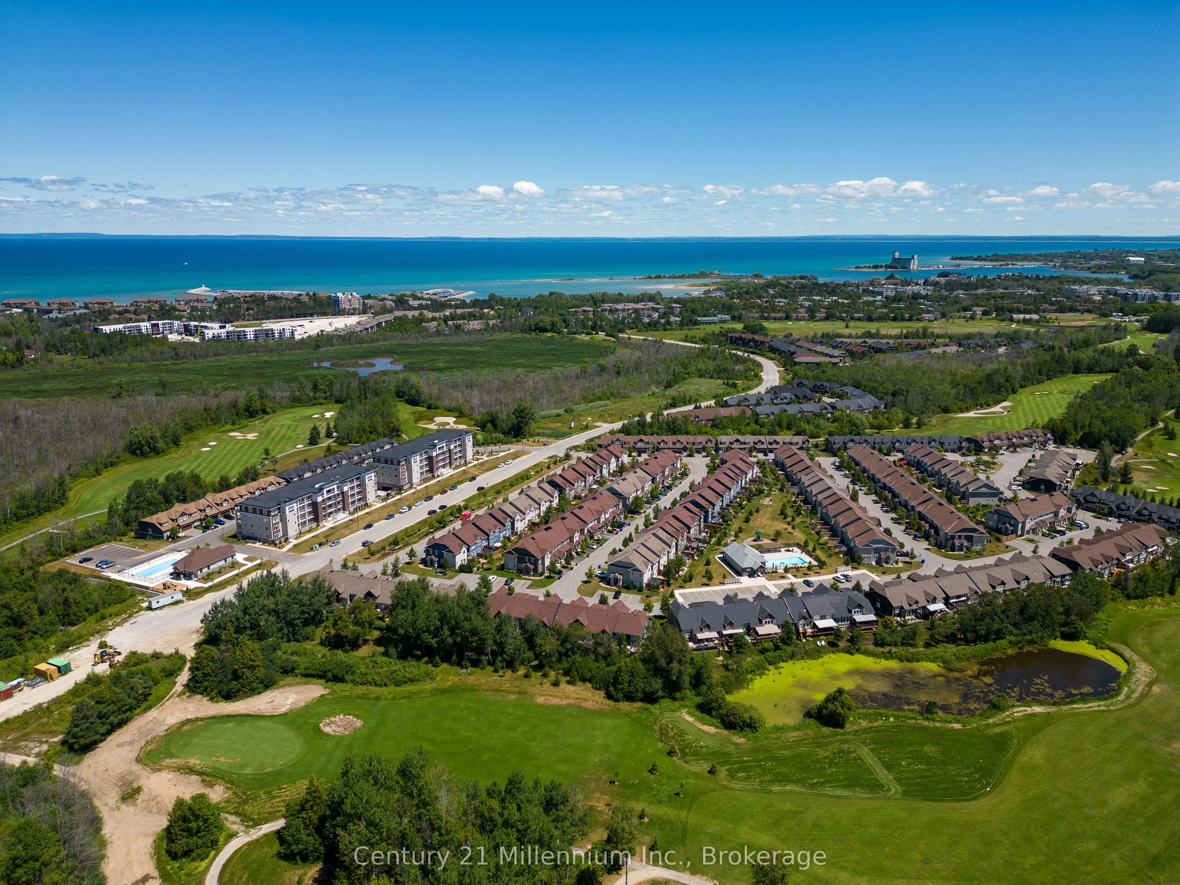 17 Spooner Crescent, #205