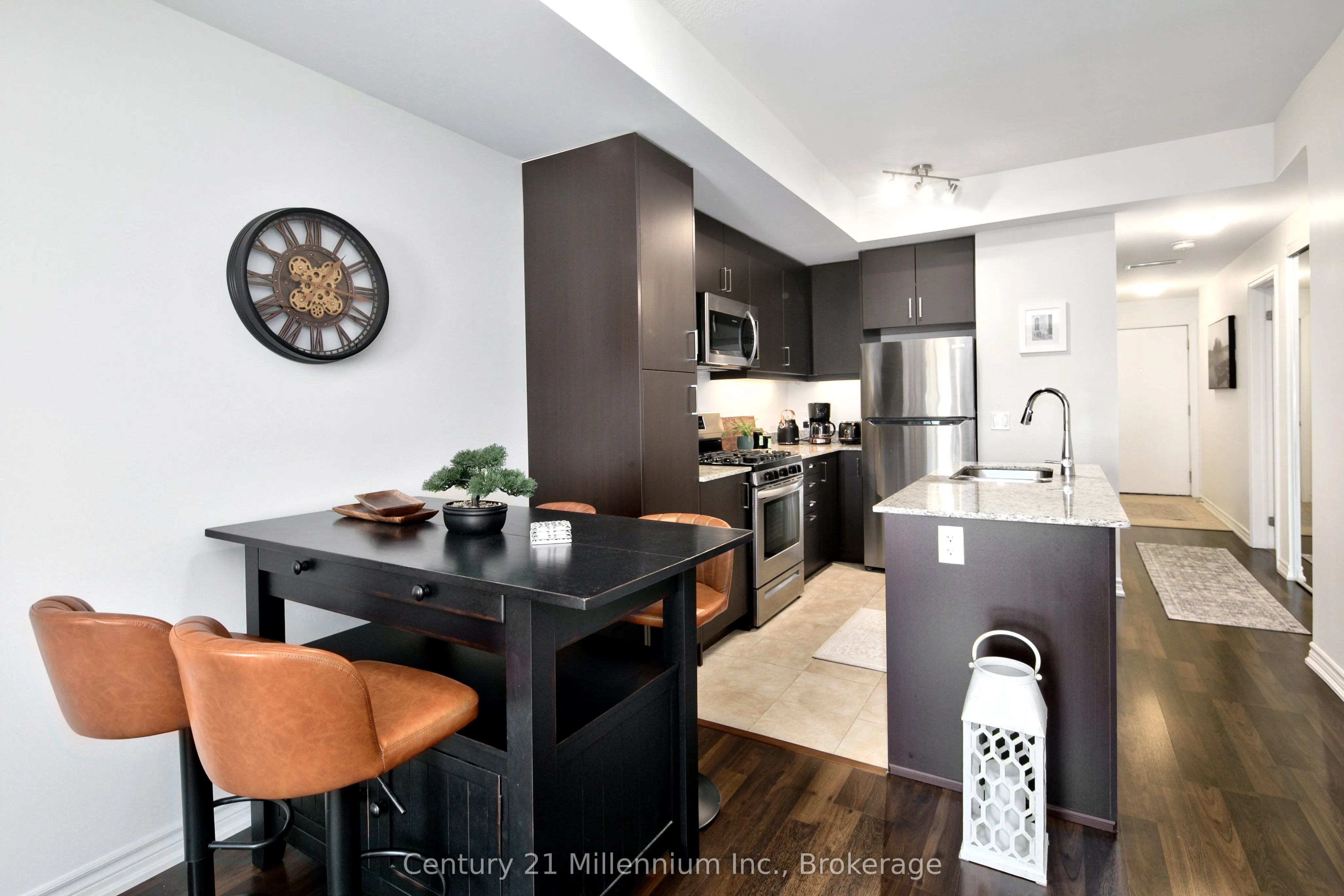 17 Spooner Crescent, #205