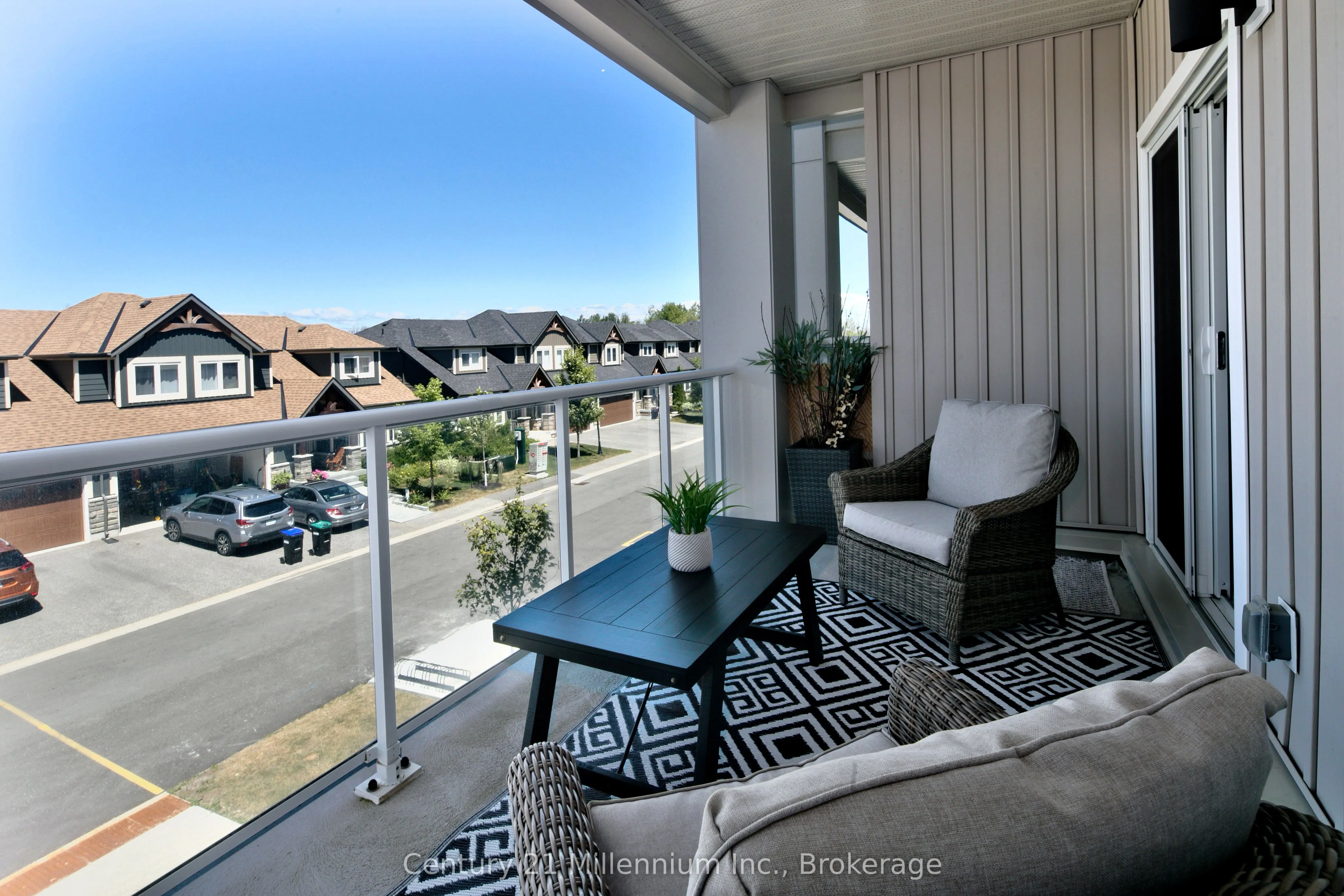 17 Spooner Crescent, #205