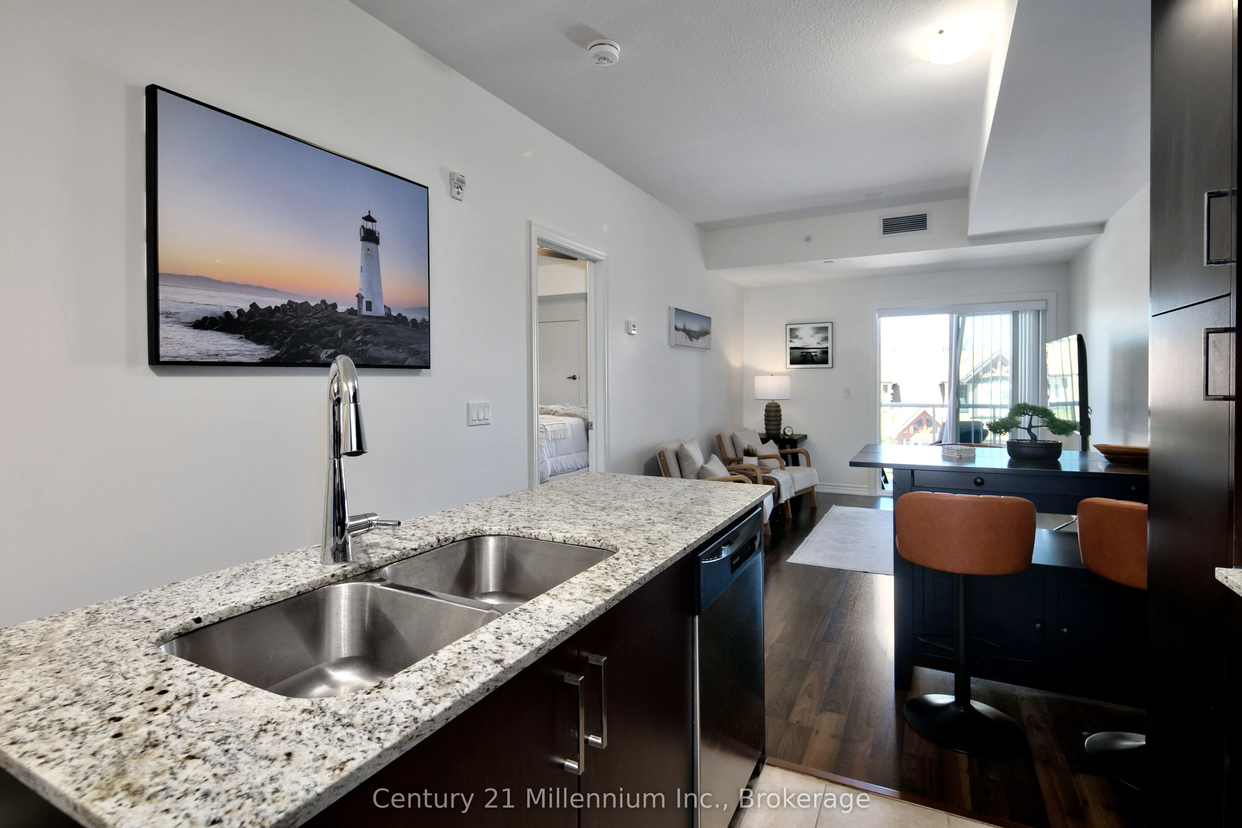 17 Spooner Crescent, #205