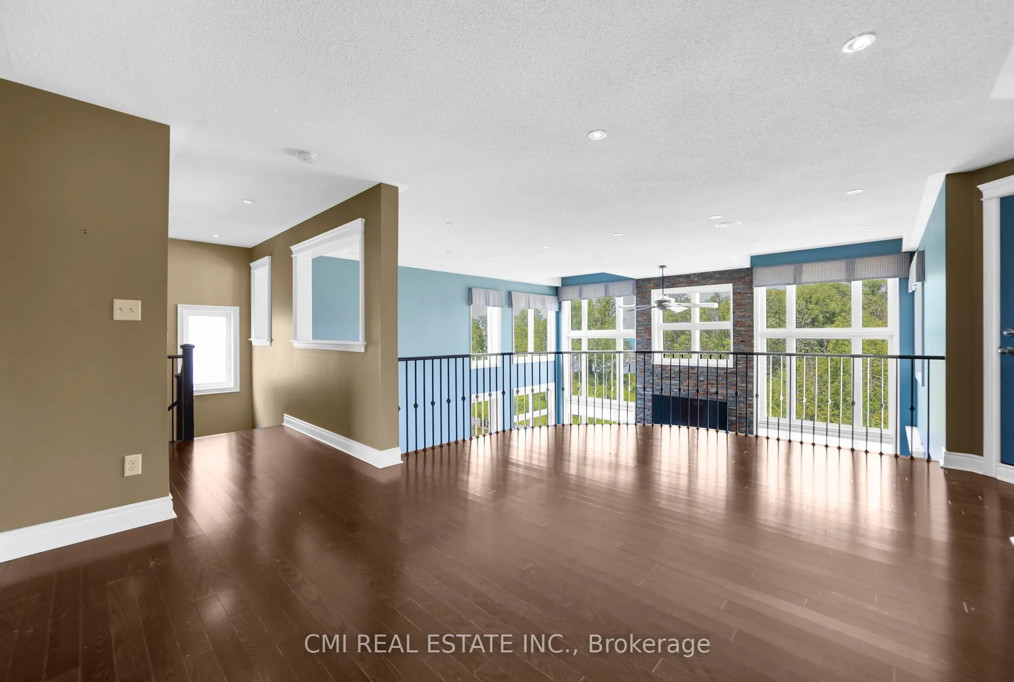 77 Waterview Road