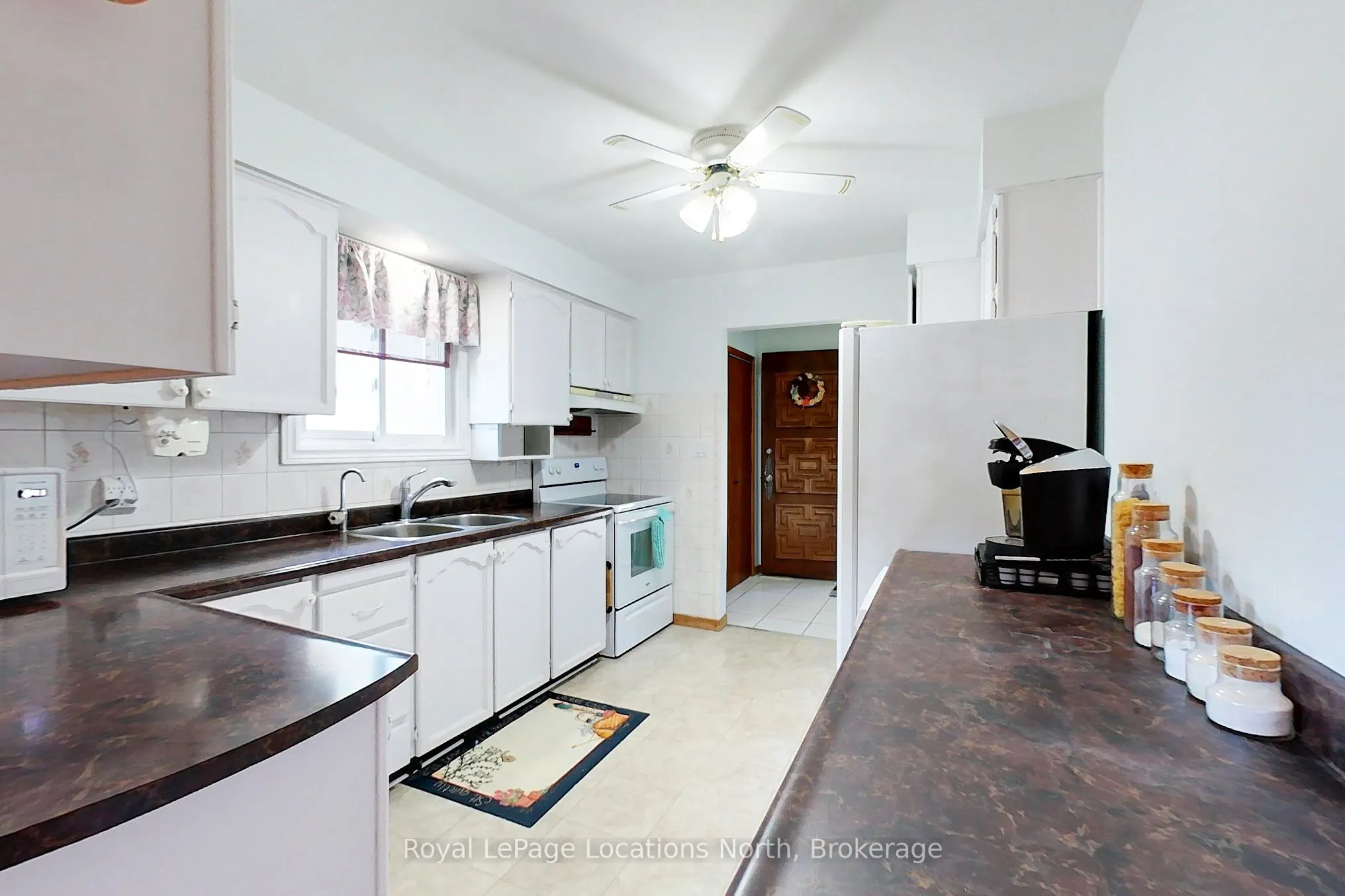 221 John Street E