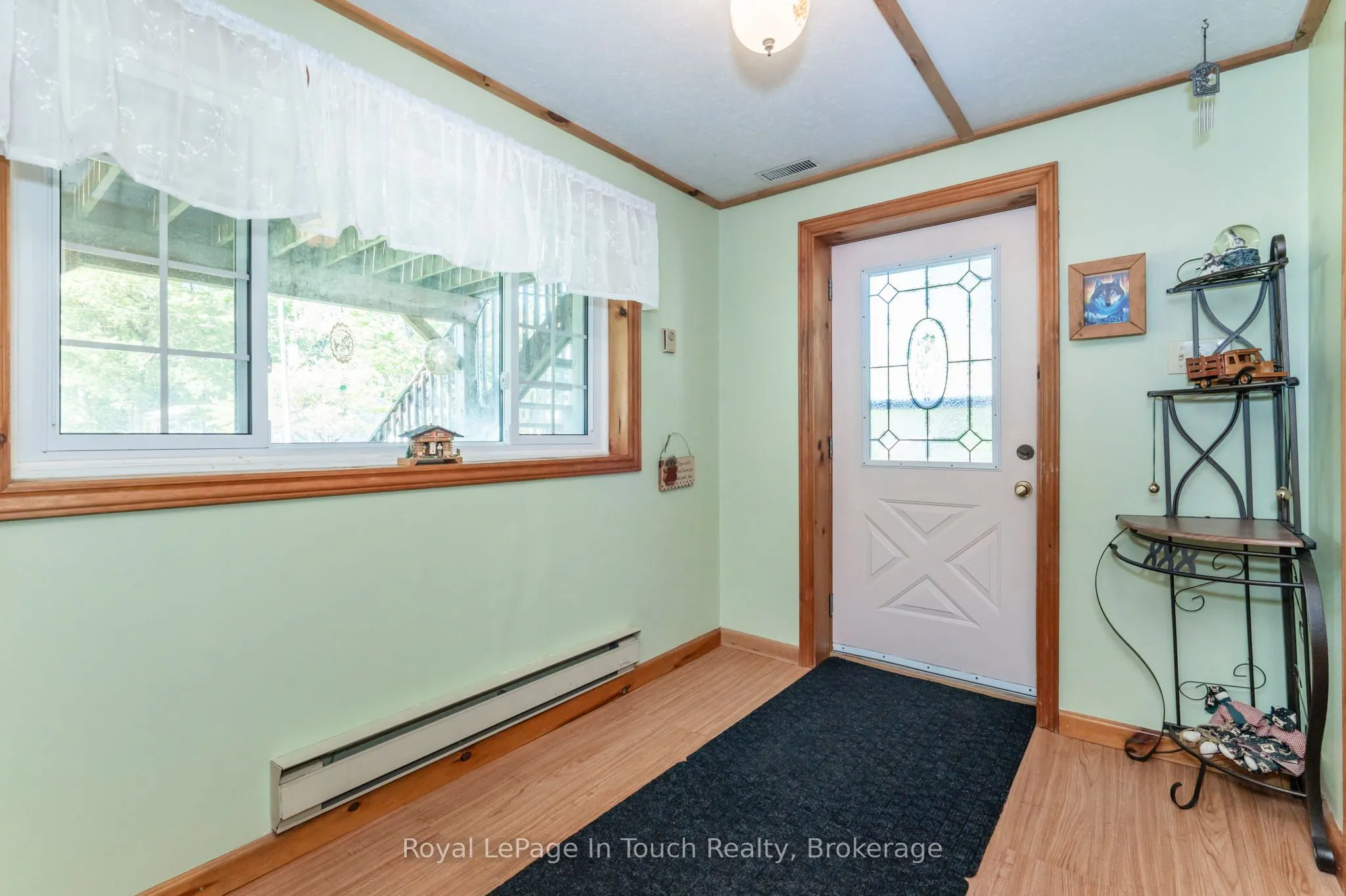 18 Sarna Drive