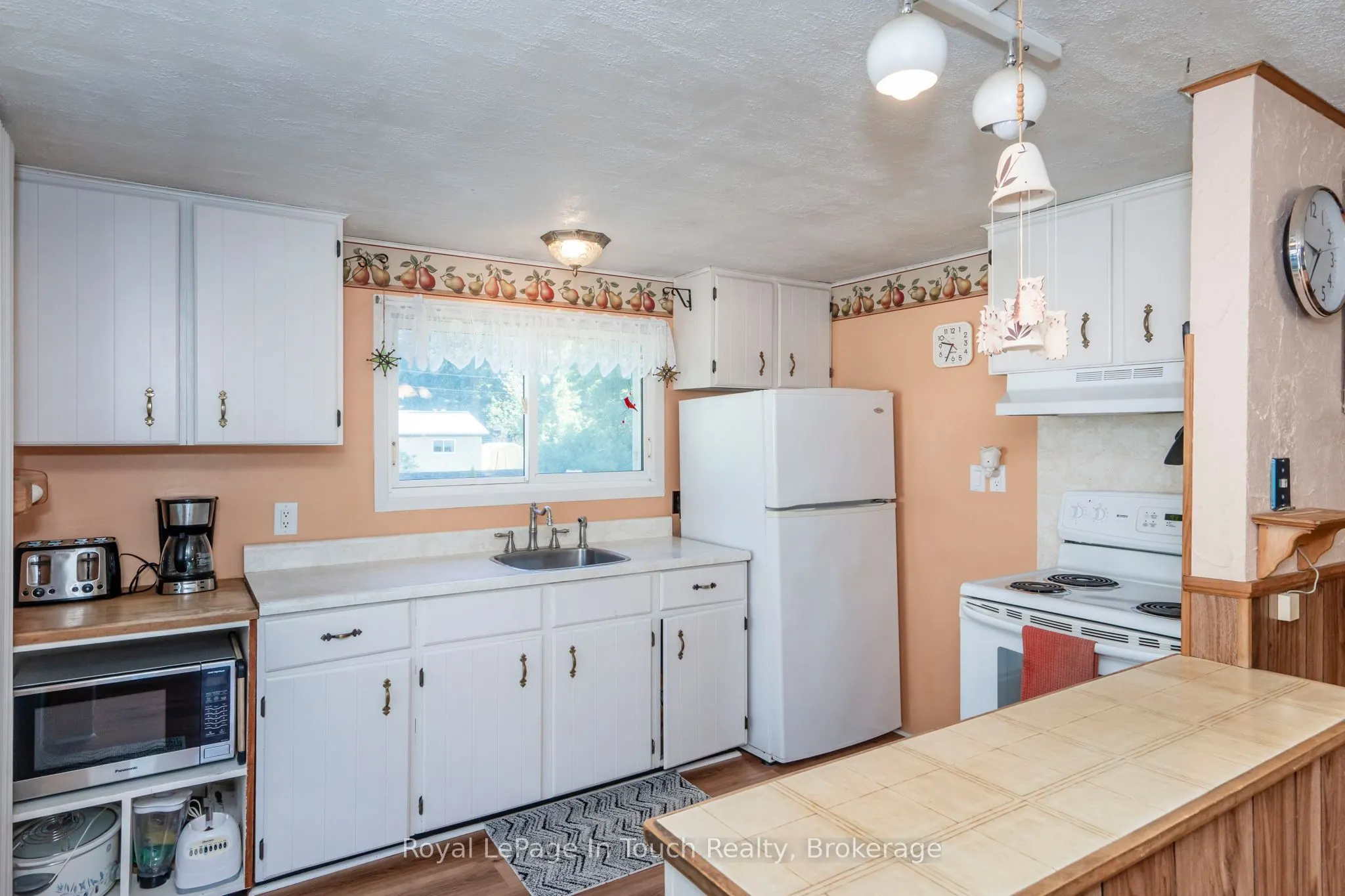 18 Sarna Drive
