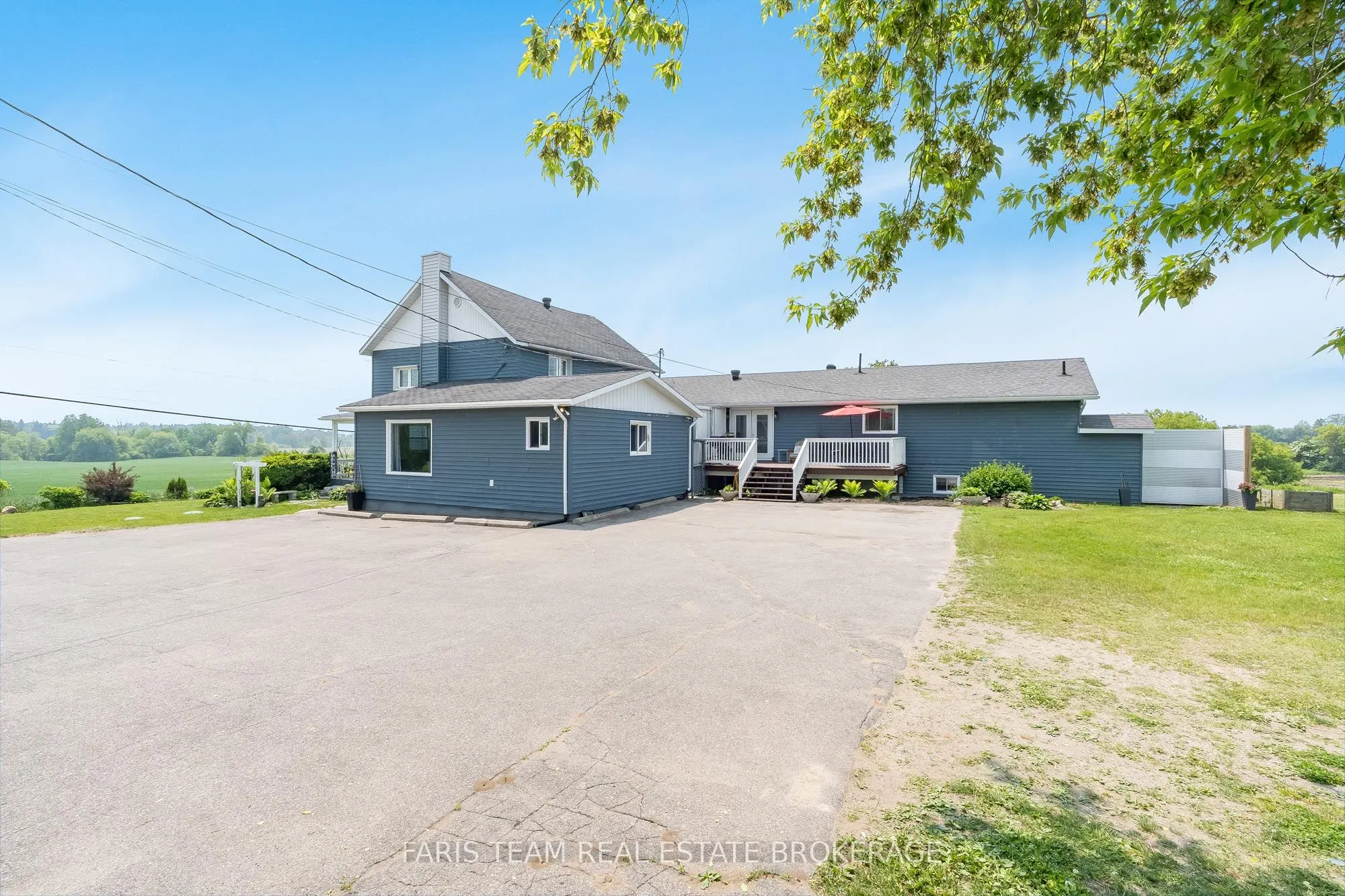 160 Lafontaine Road W