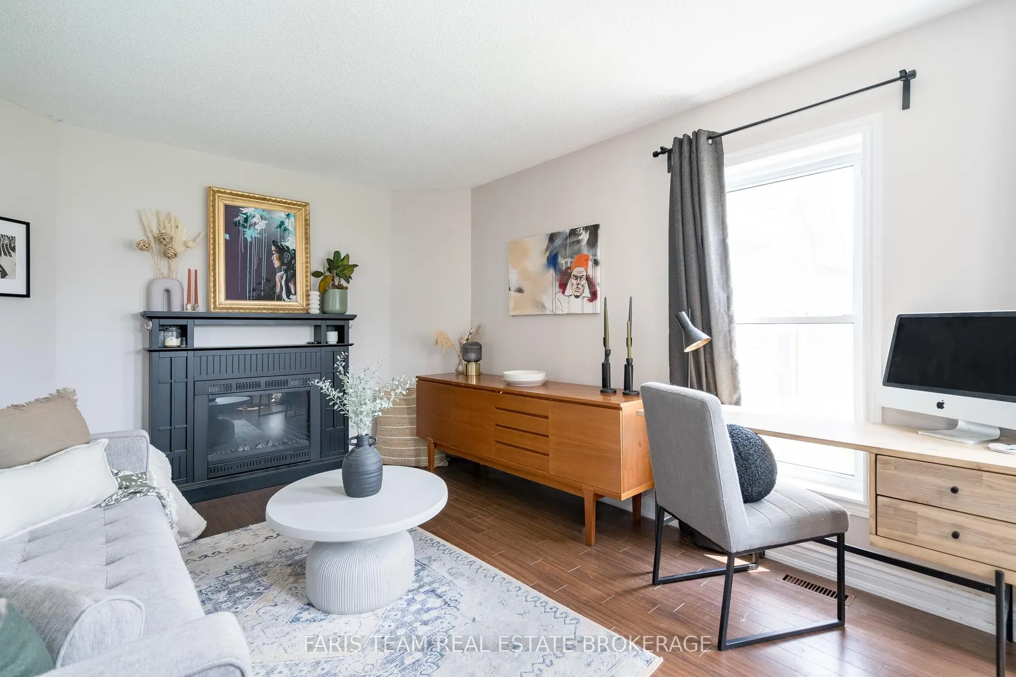 142 Livingstone Street W