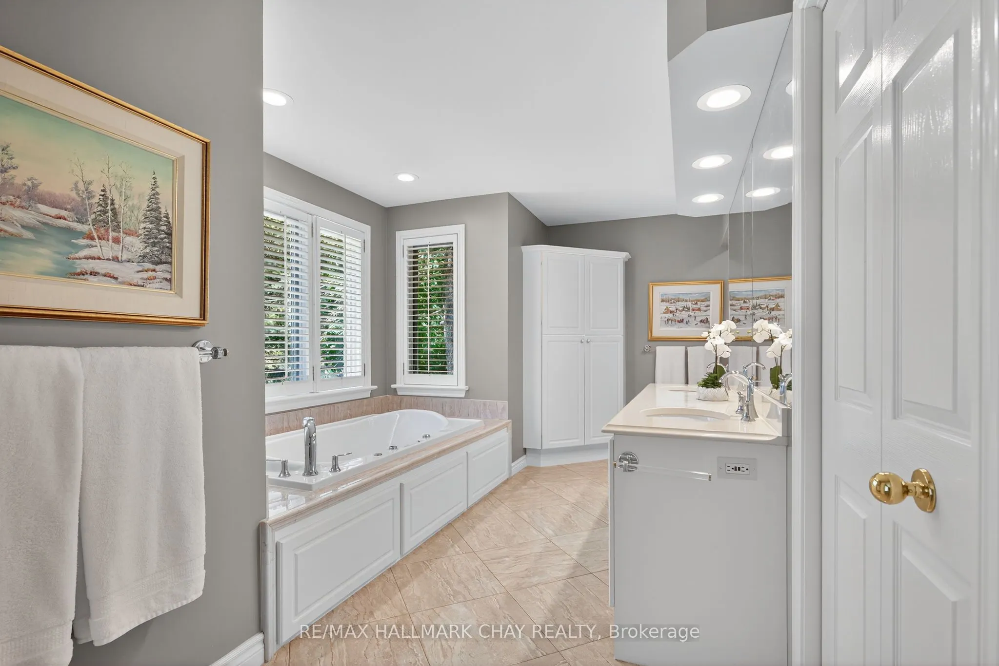49 Fairway Court