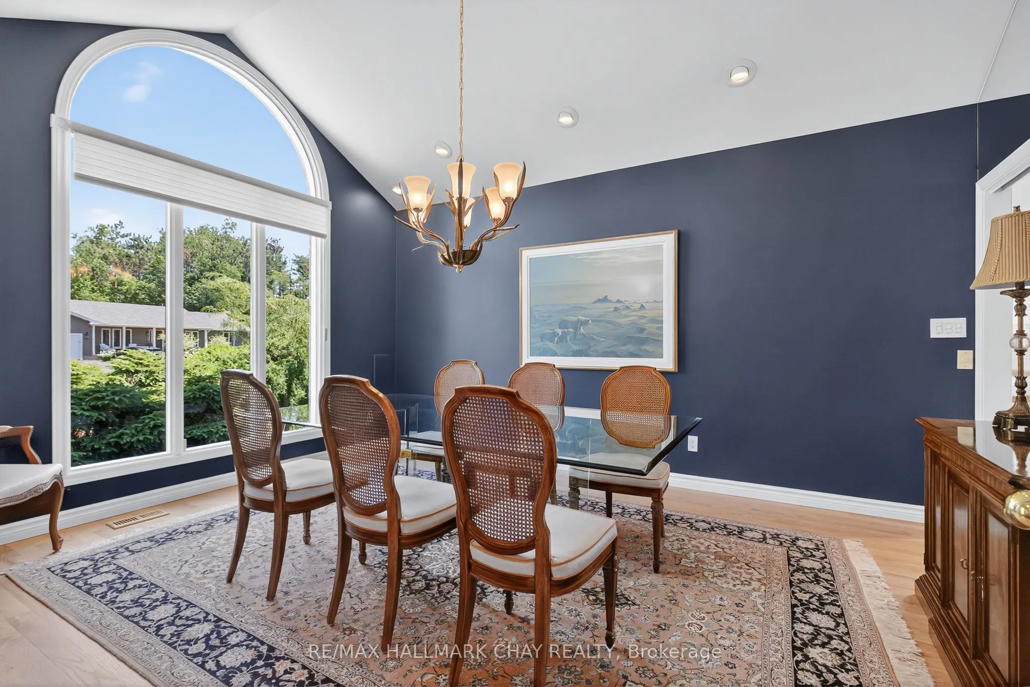49 Fairway Court