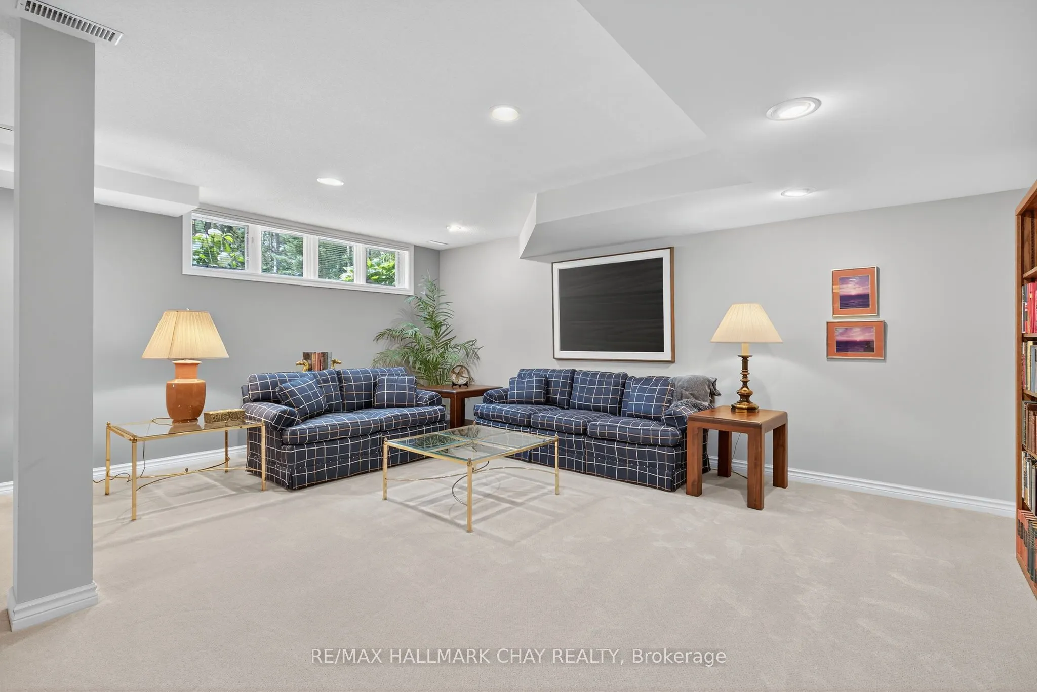 49 Fairway Court