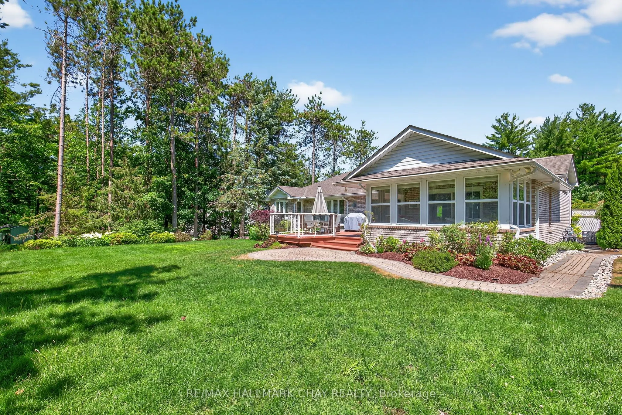 49 Fairway Court