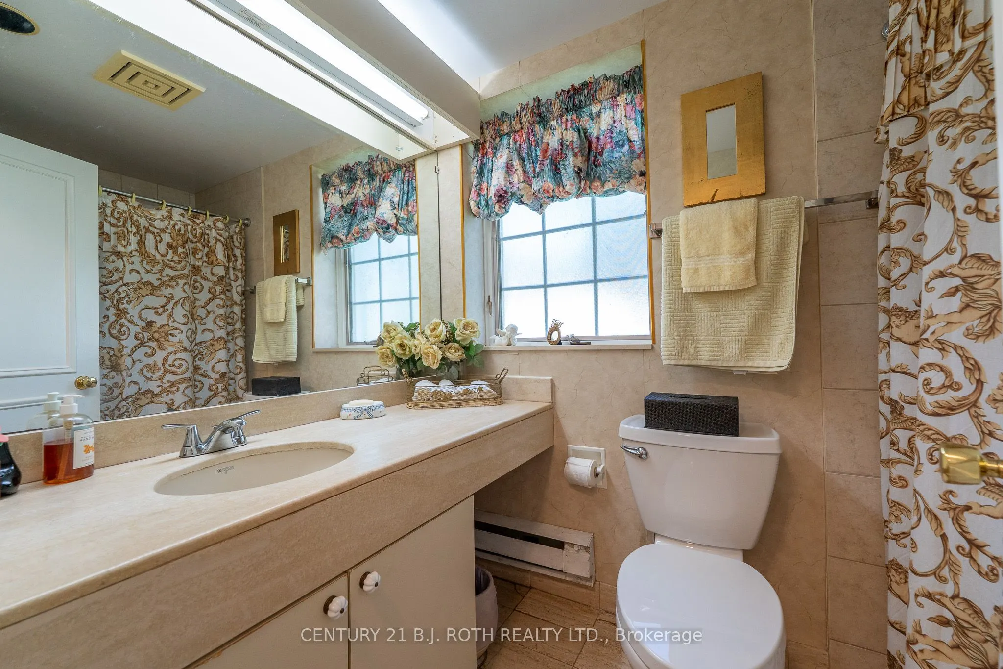 60 Laguna Parkway, #16