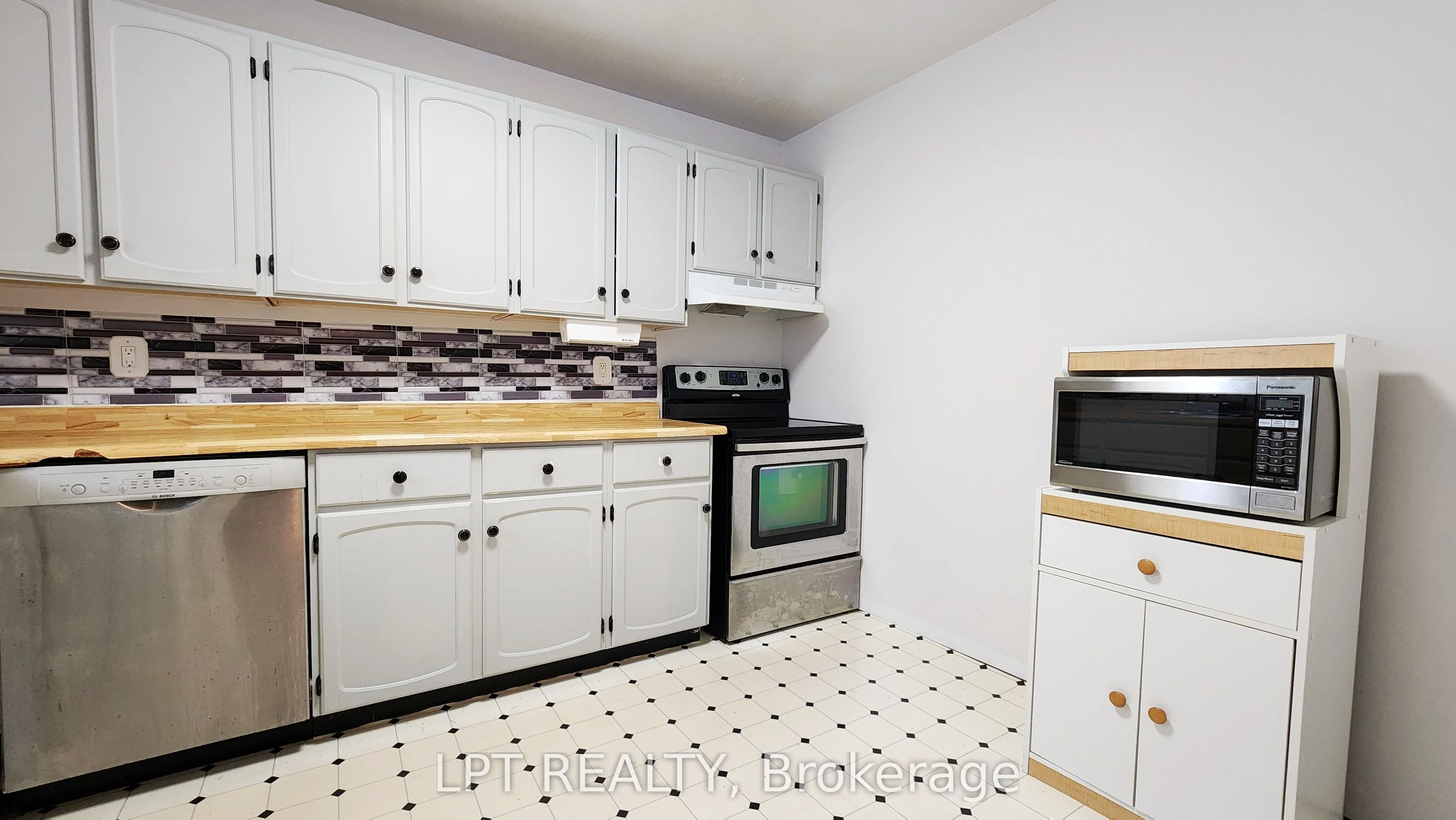 30 McConkey Place