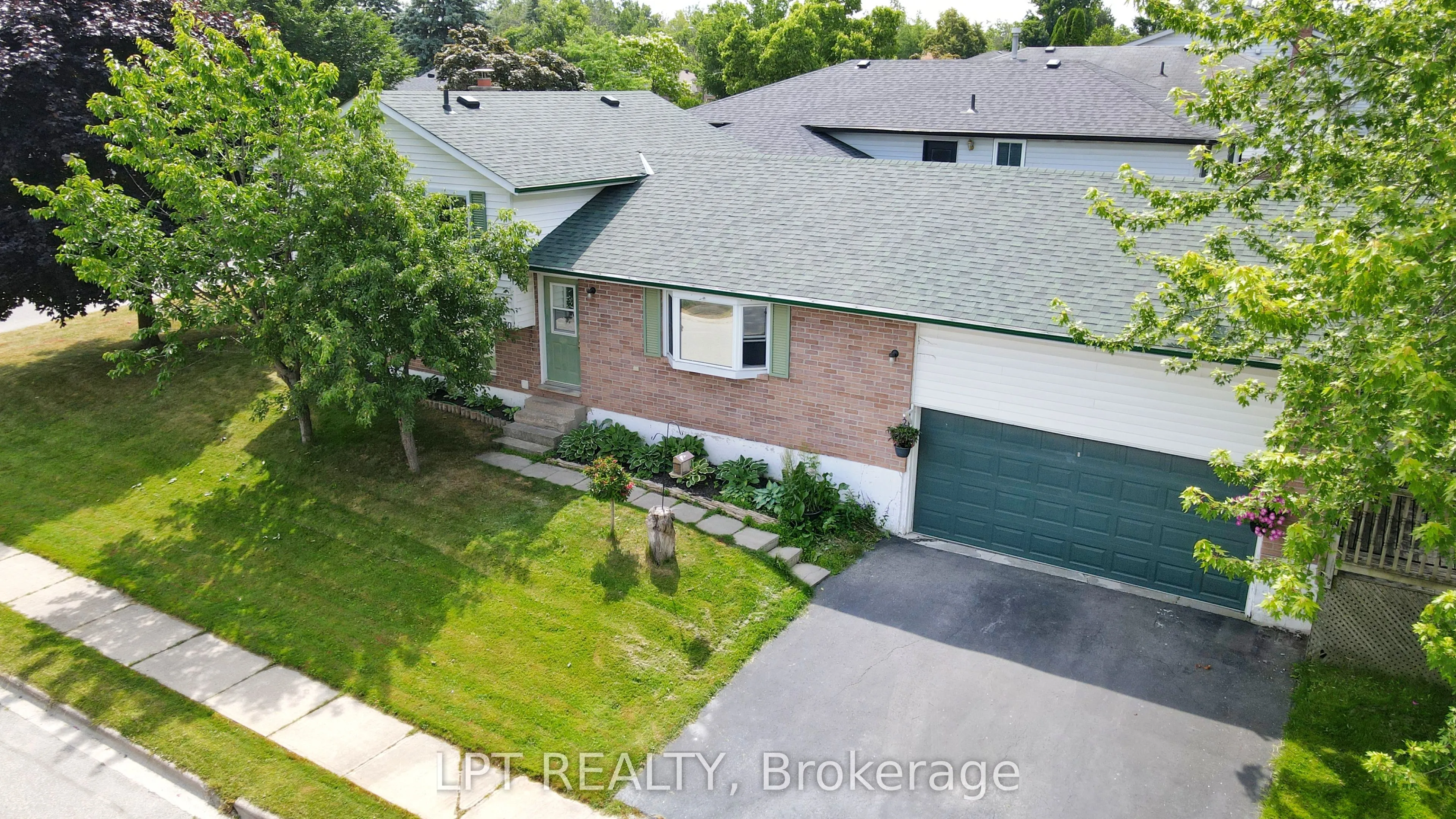 30 McConkey Place