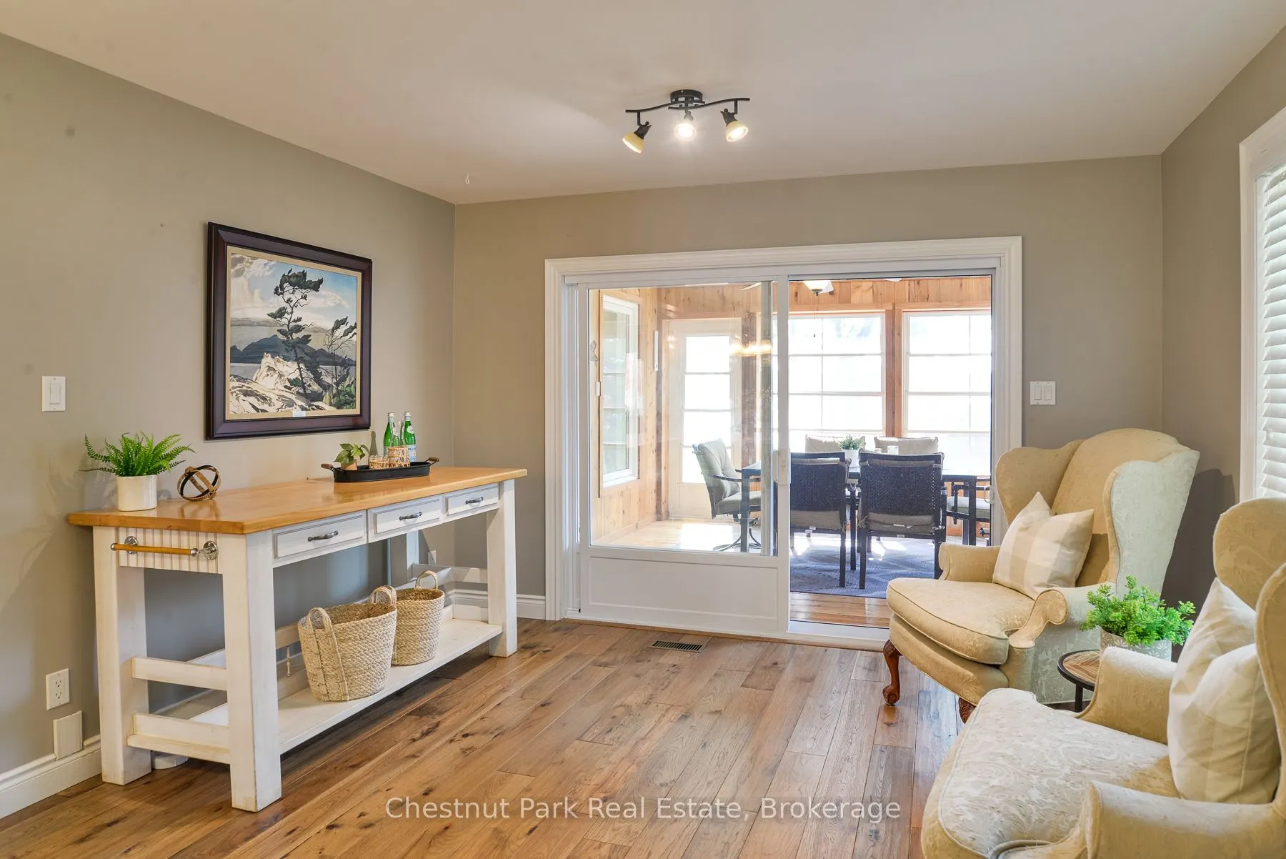 3547 Lauderdale Pt Crescent