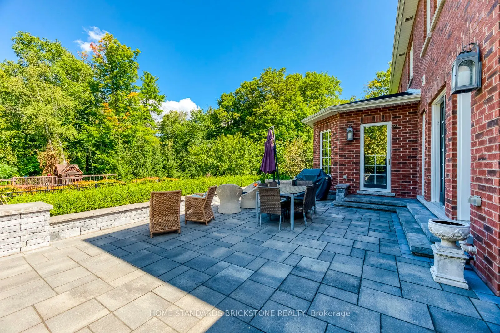 215 Dock Road