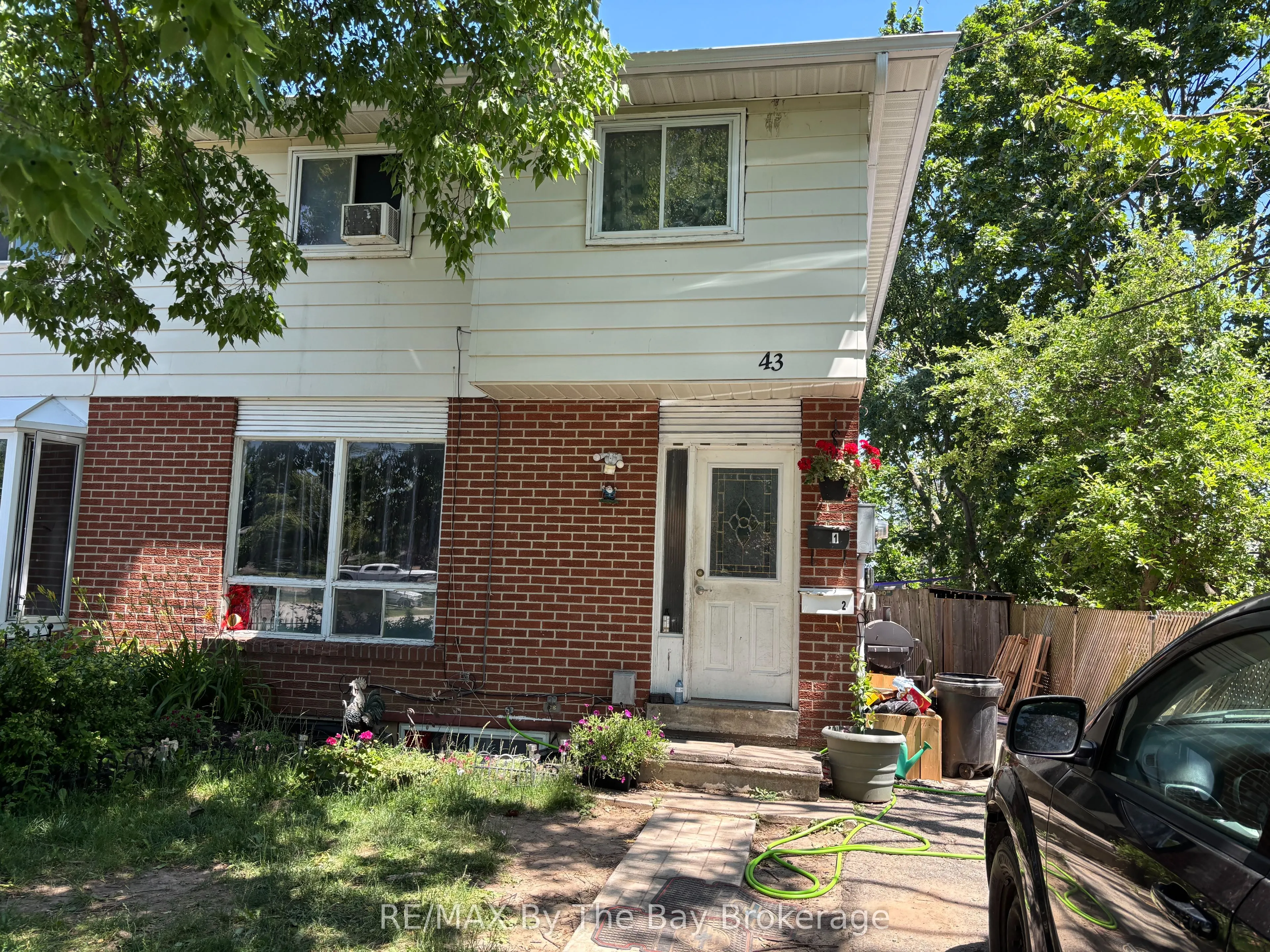 43 Christie Crescent
