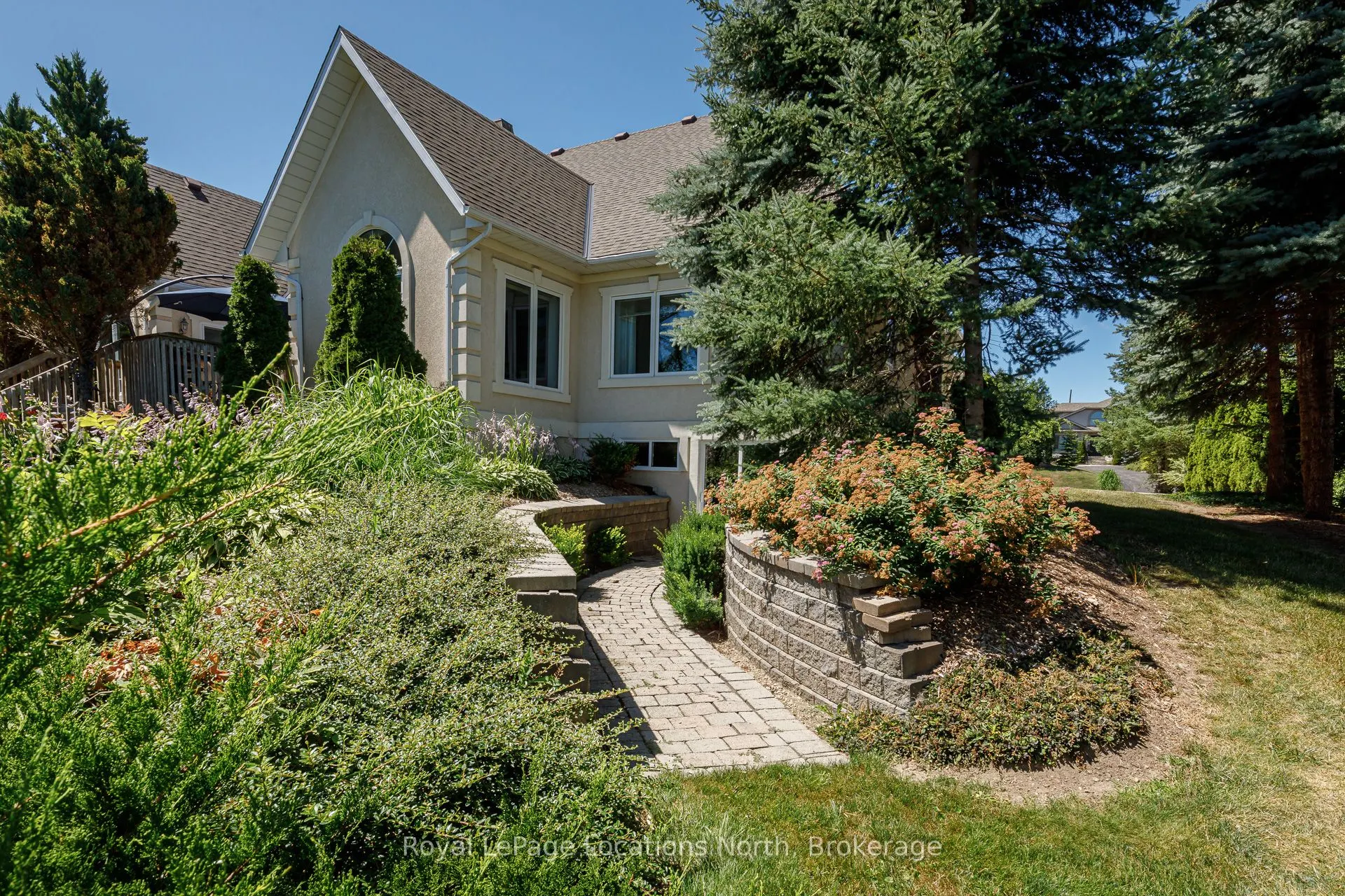 3 JUNIPER Court