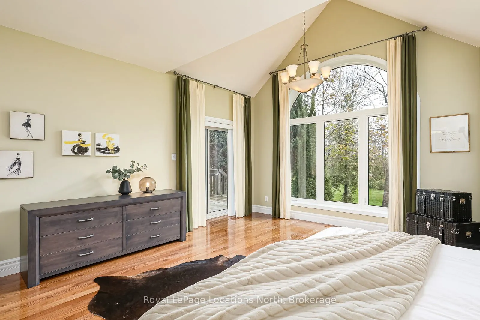 3 JUNIPER Court
