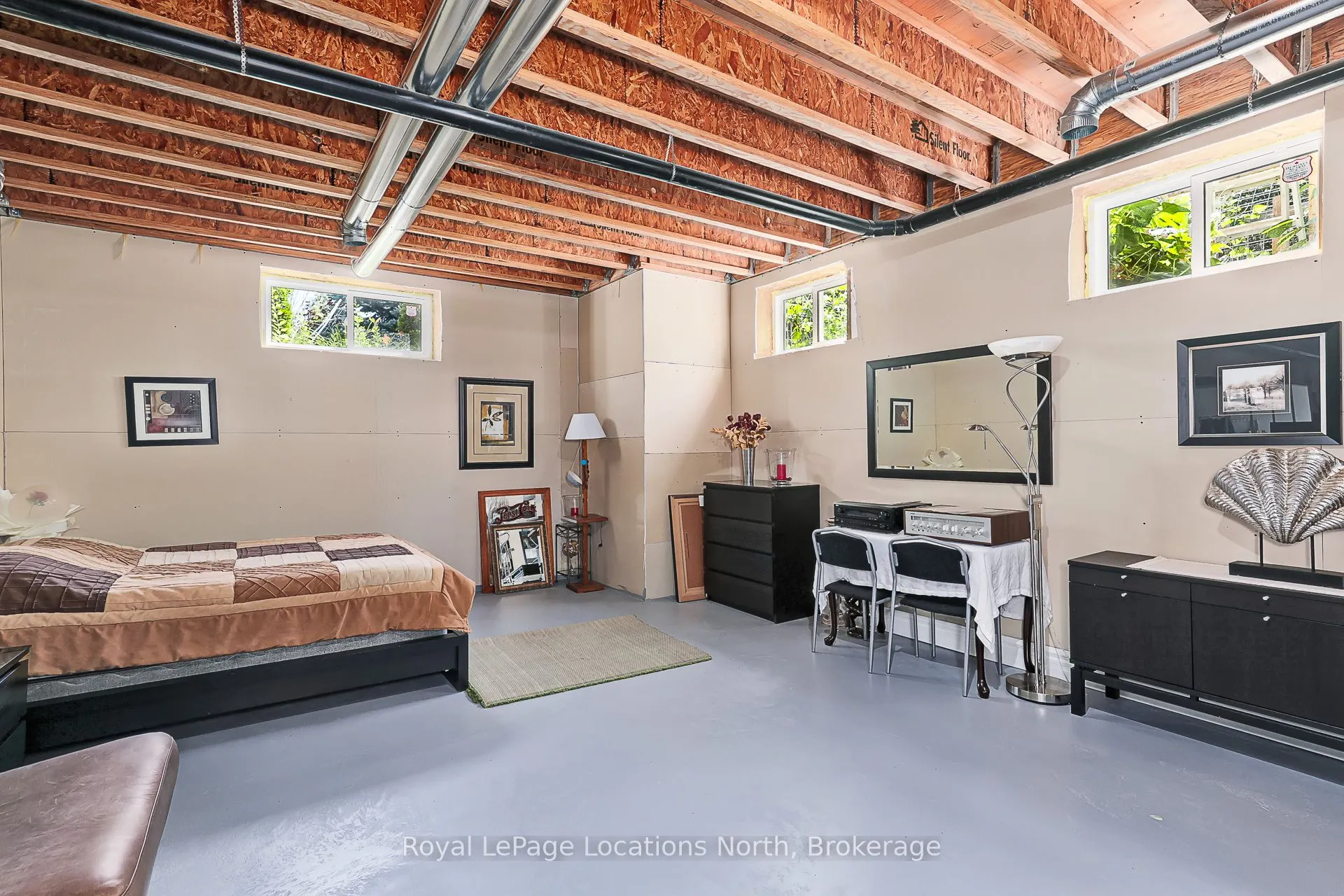 3 JUNIPER Court