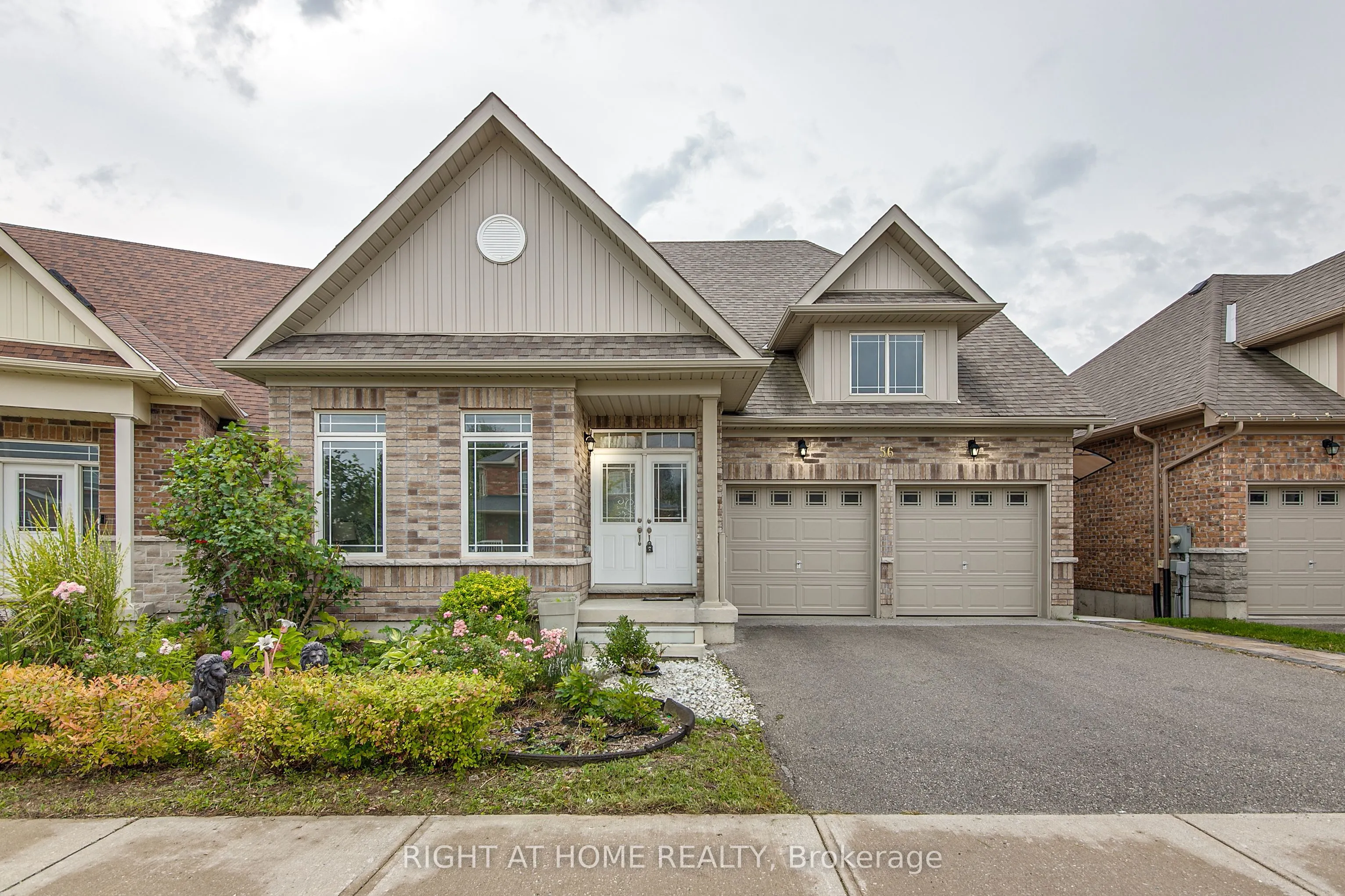 56 Megan Crescent