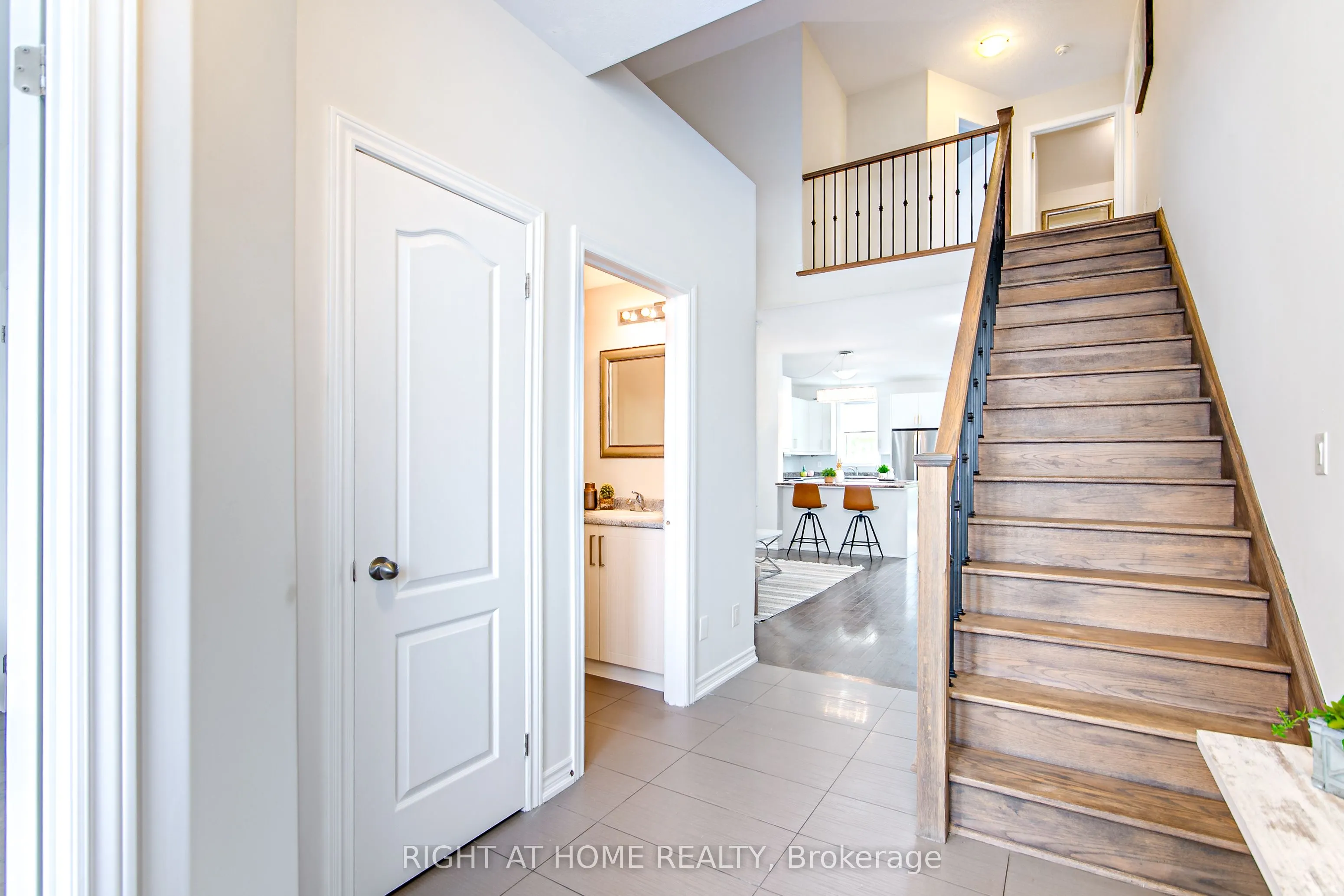 56 Megan Crescent