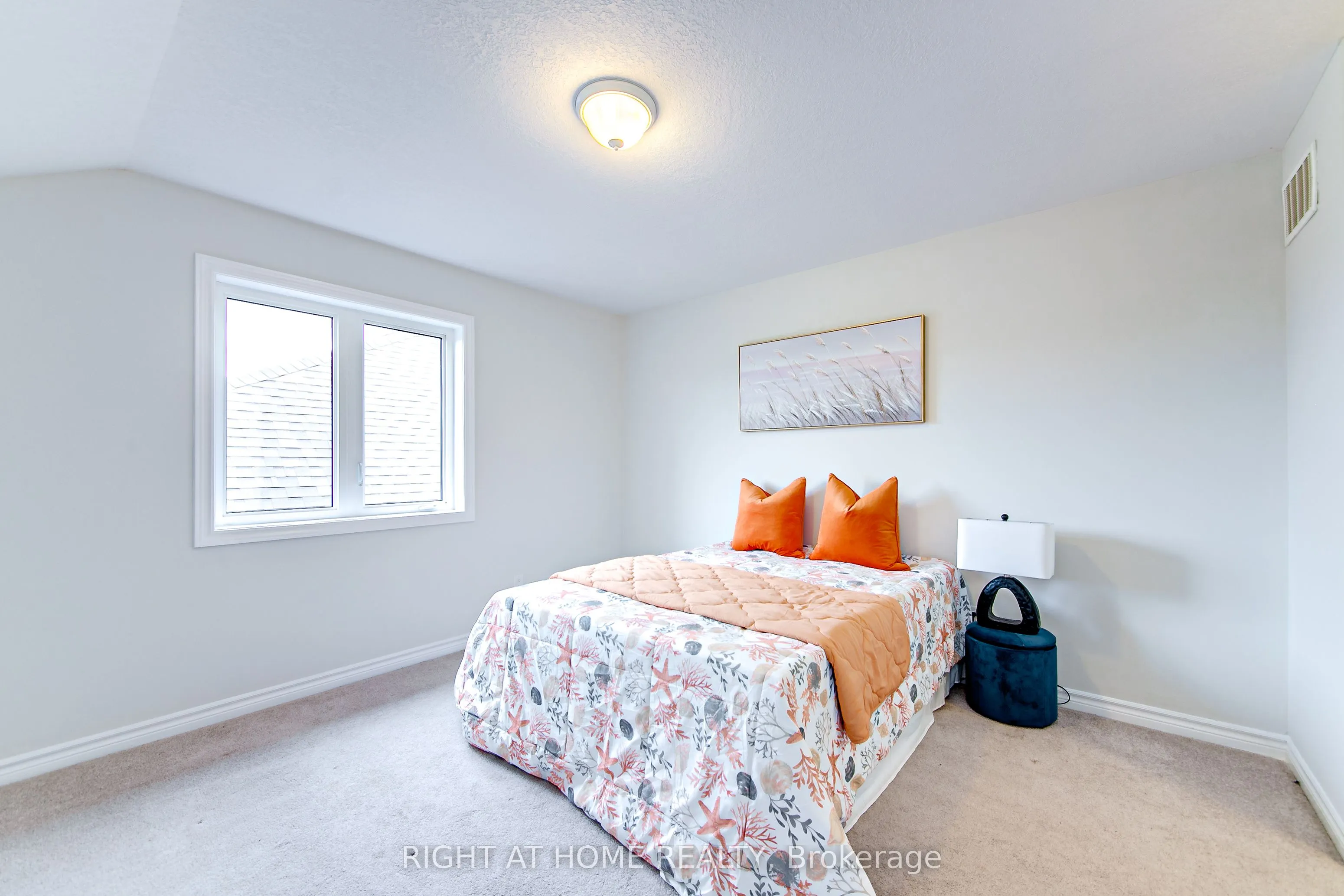 56 Megan Crescent