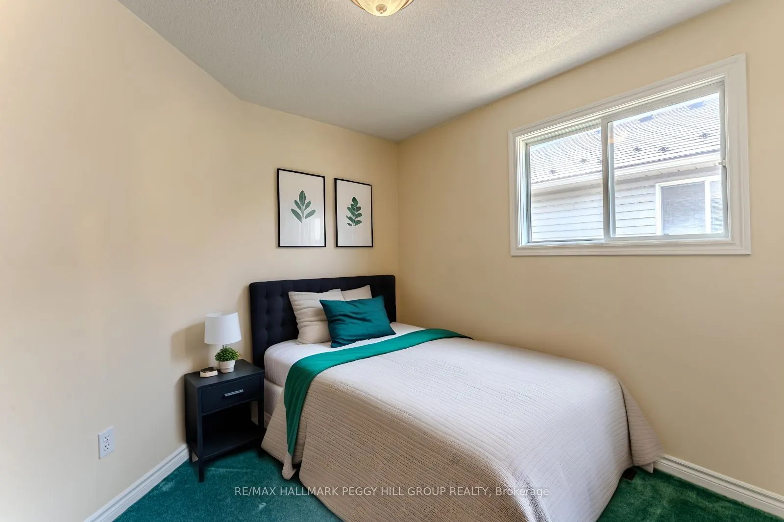4 Mapleton Avenue