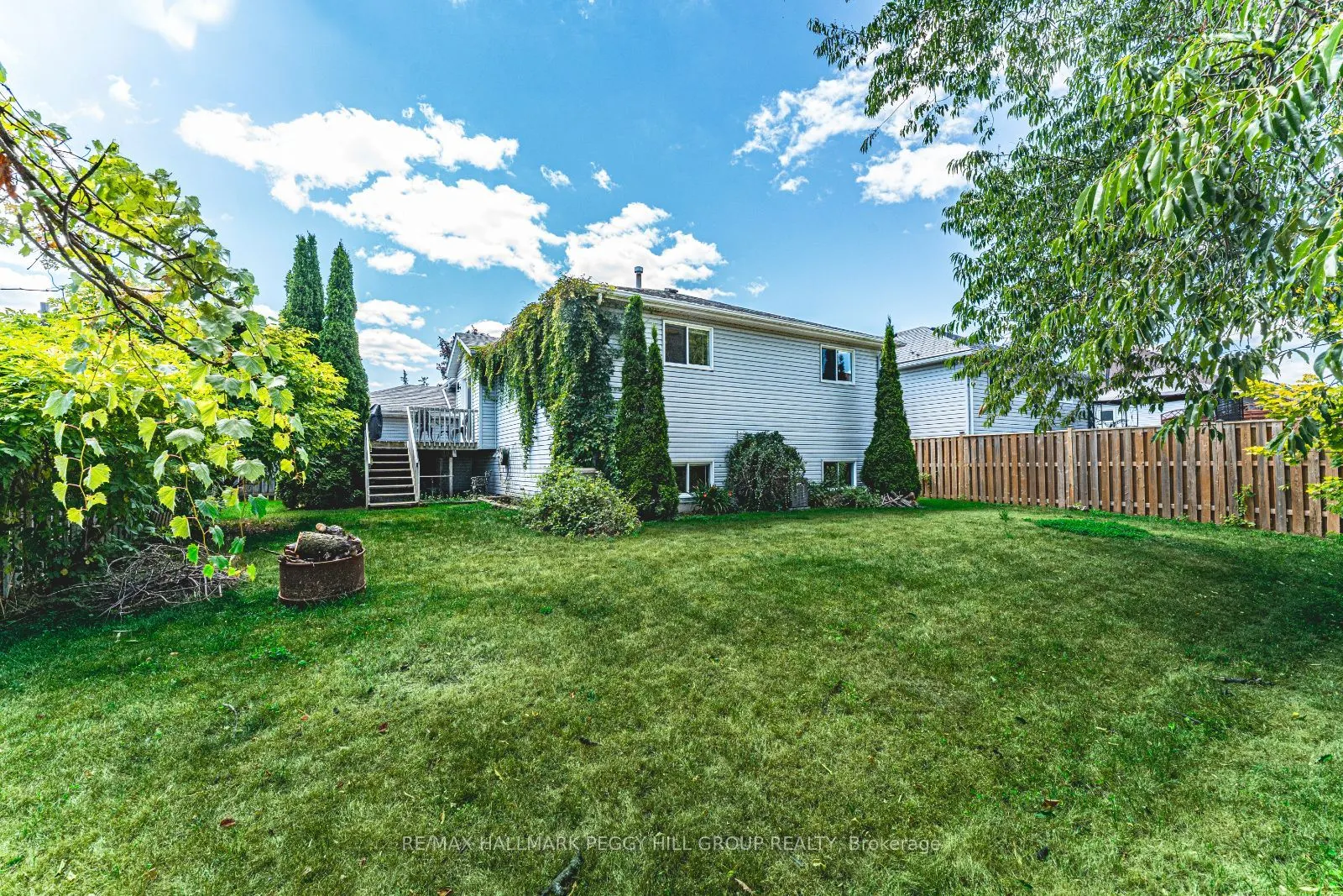 4 Mapleton Avenue