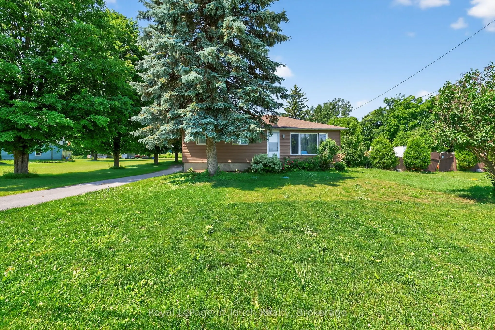 8906 County Road 93