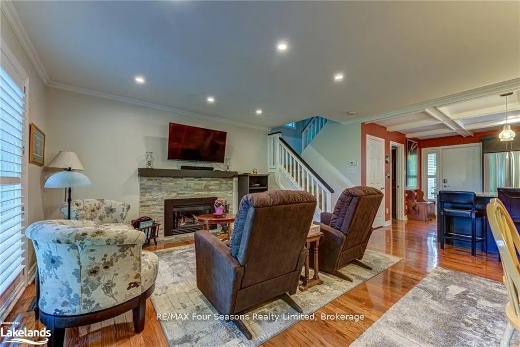 149 Fairway Crescent, #66