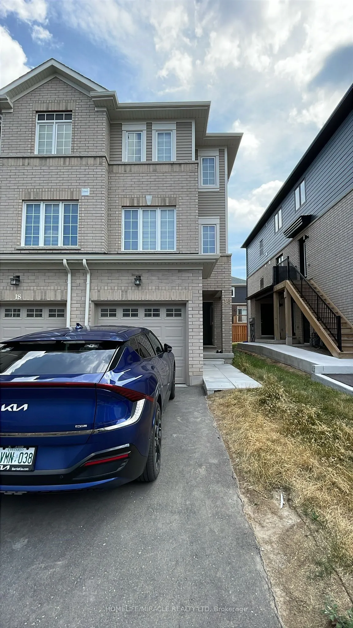 16 Wagon Lane
