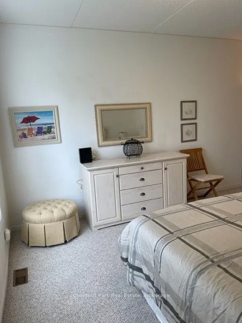684 Johnston Park Avenue, #14