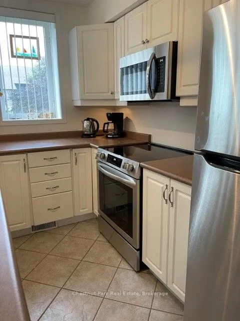 684 Johnston Park Avenue, #14